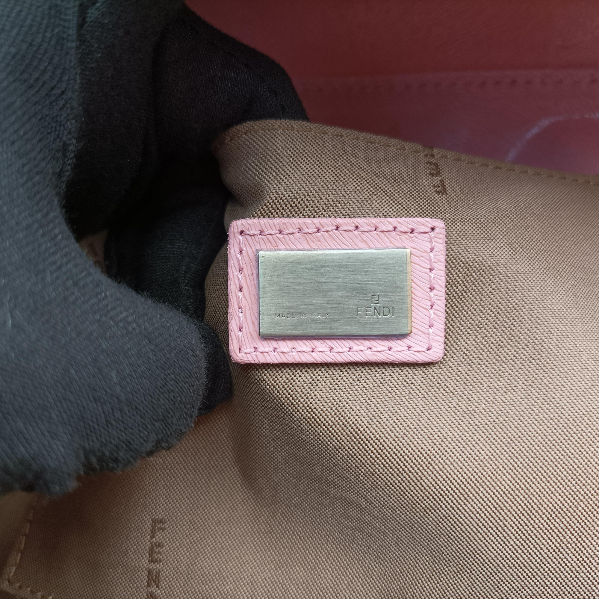 Pre-owned Fendi Logo flap bag Pink Leather 8BN116 handbag | stylenewstar
