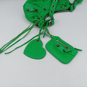 Secondhand Balenciaga Le Cagole Green lambskin  shoulderbag | stylenewstar