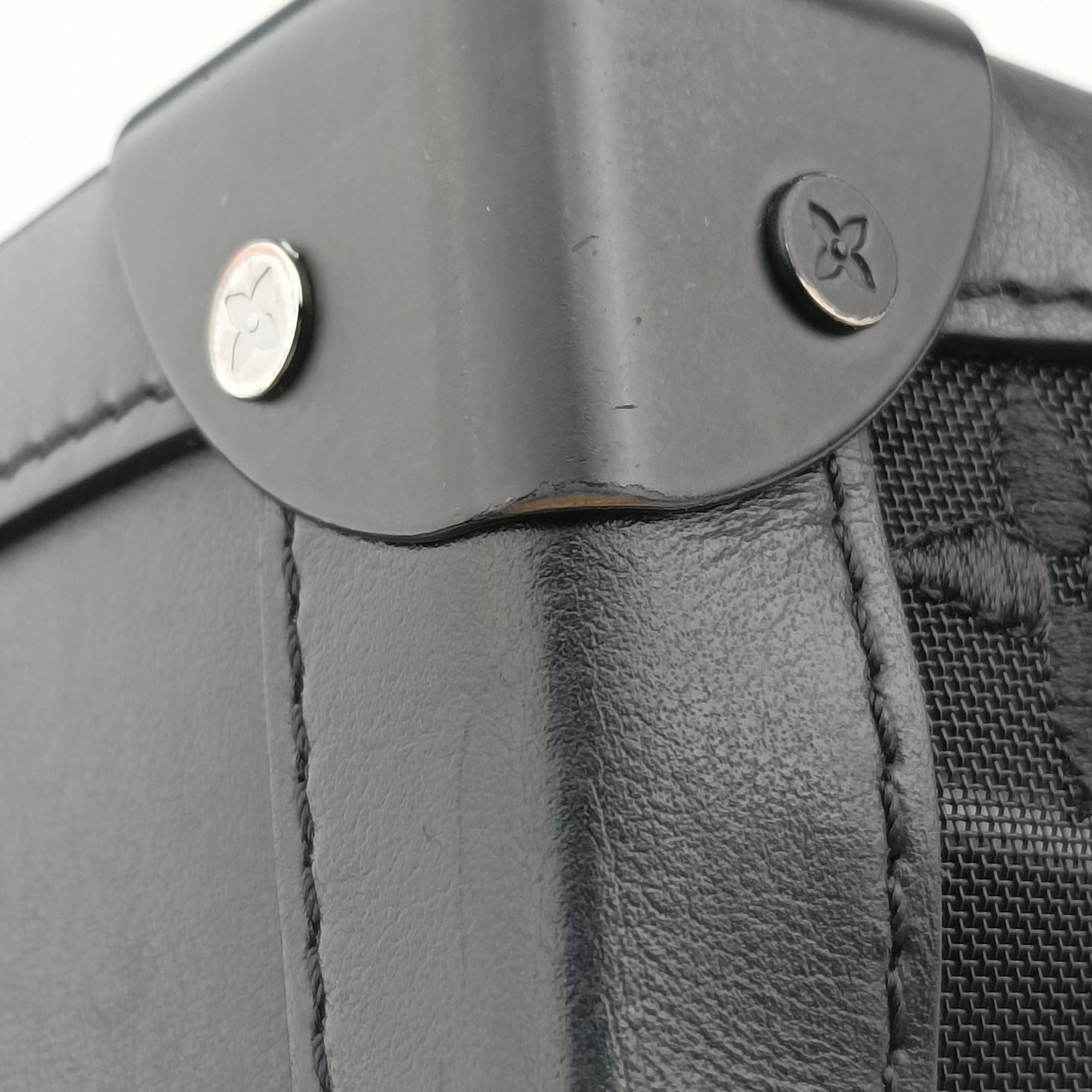 Pre-owned Louis Vuitton SOFT TRUNK Noir MONOGRAM MESH×calf leather M53964 shoulderbag | stylenewstar