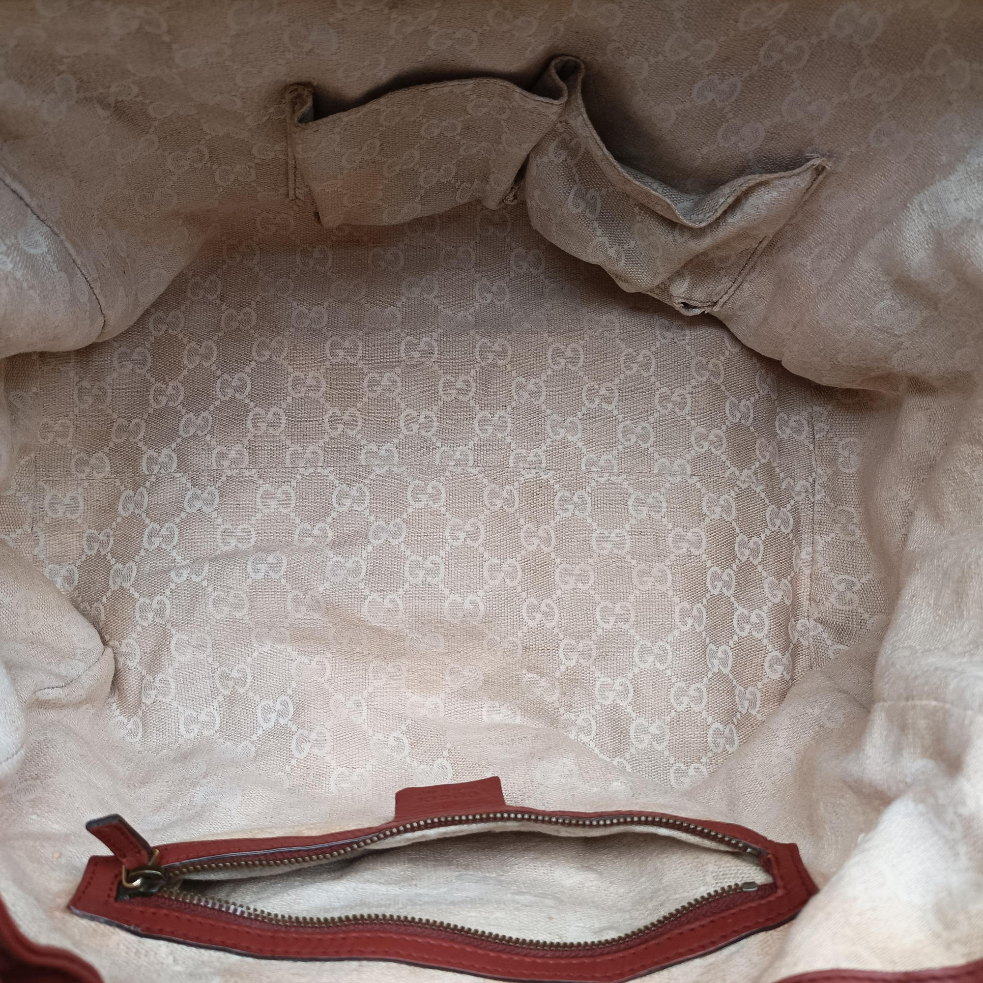 Pre-owned Gucci Soft Stirrup Burgundy Leather 296856 handbag | stylenewstar