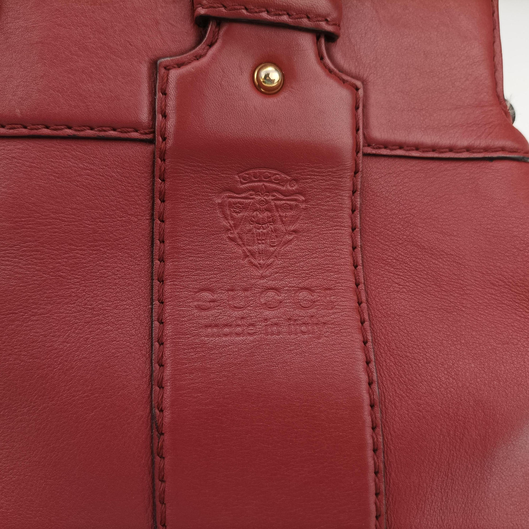 Secondhand Gucci Guccissima Tender Red Leather 269925 shoulderbag | stylenewstar