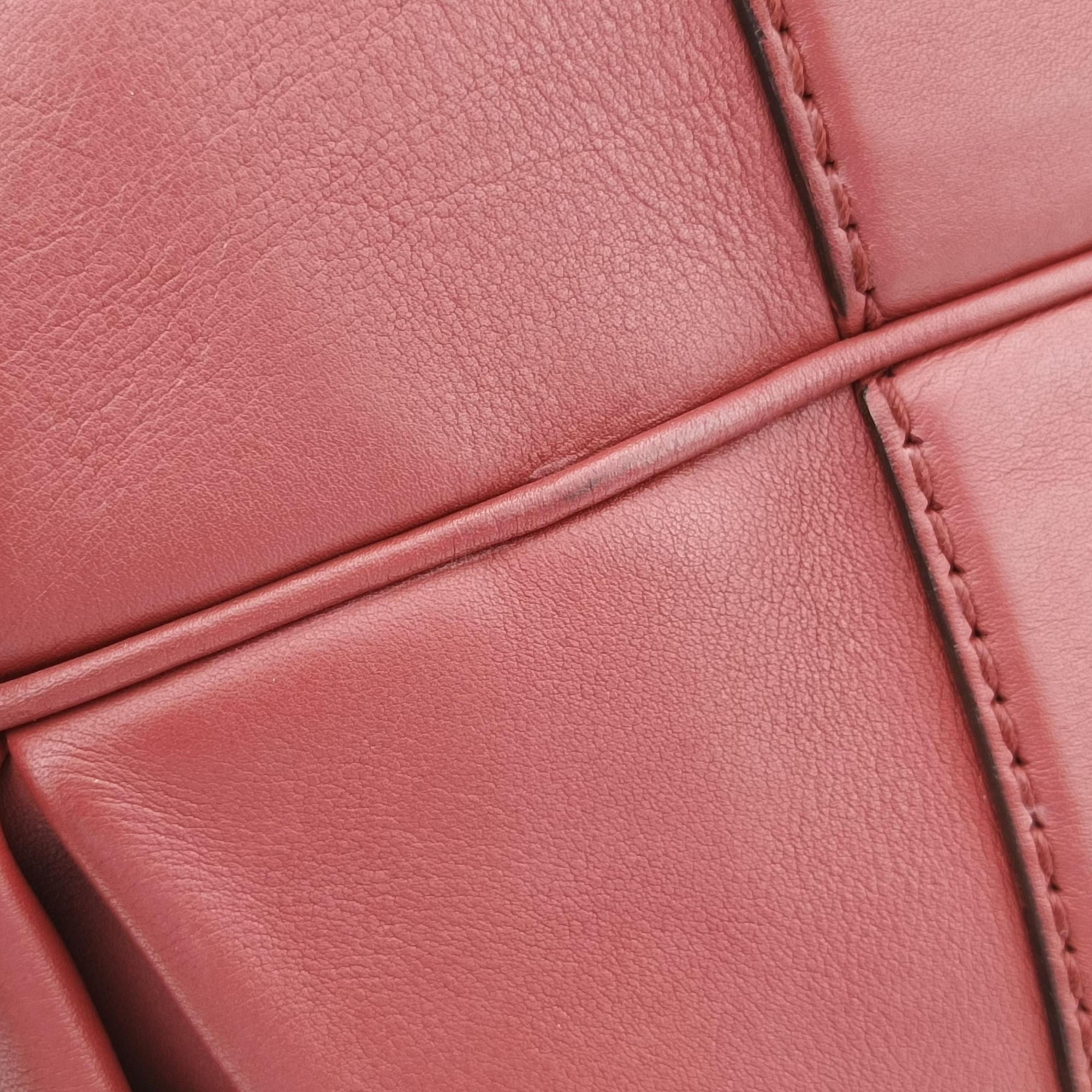 Secondhand Gucci Guccissima Tender Red Leather 269925 shoulderbag | stylenewstar