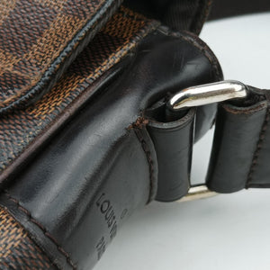 Pre-owned Louis Vuitton District MM EBENE Damier Canvas N41032 shoulderbag | stylenewstar