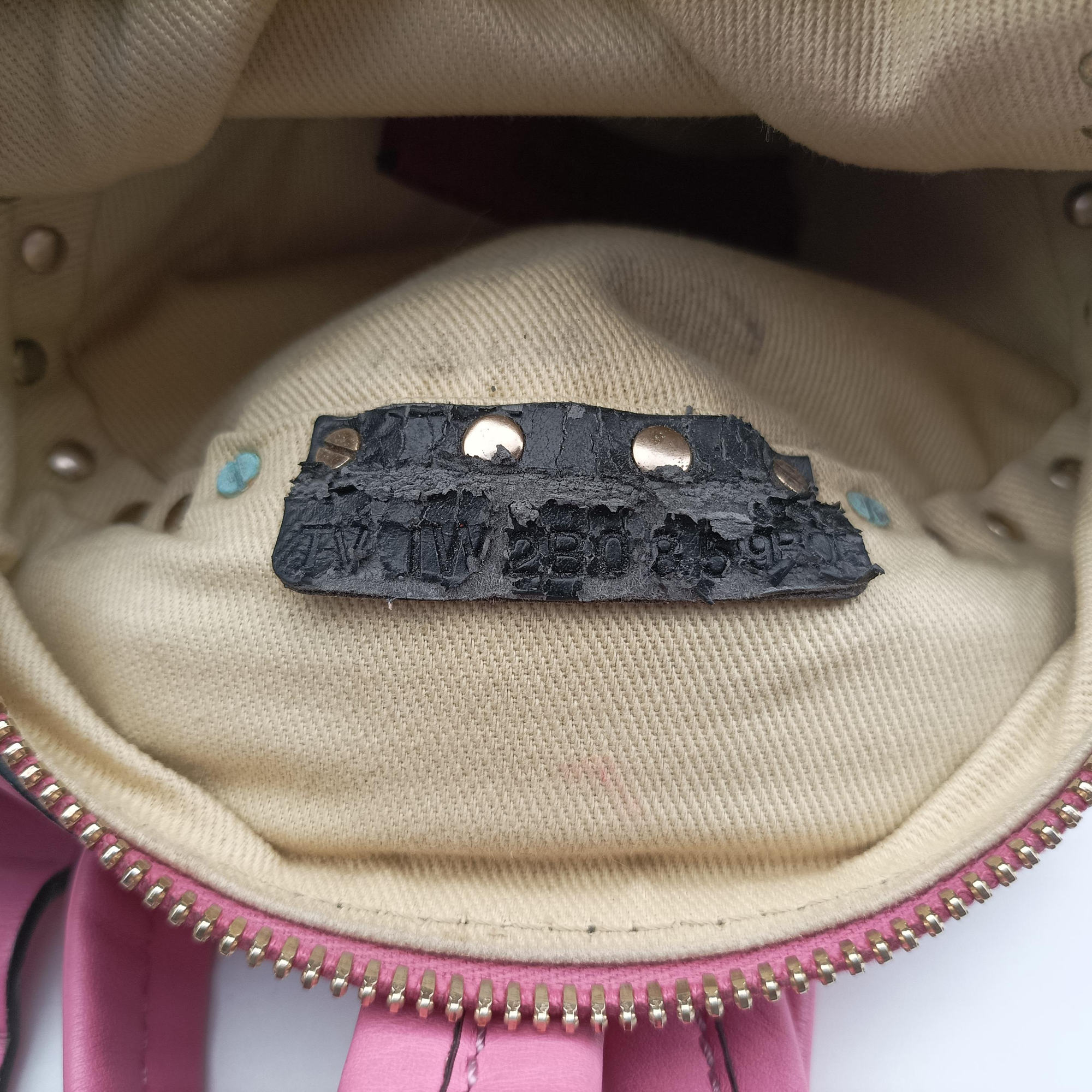 Pre-owned Valentino Rockstud Pink Leather  backpack/rucksack | stylenewstar