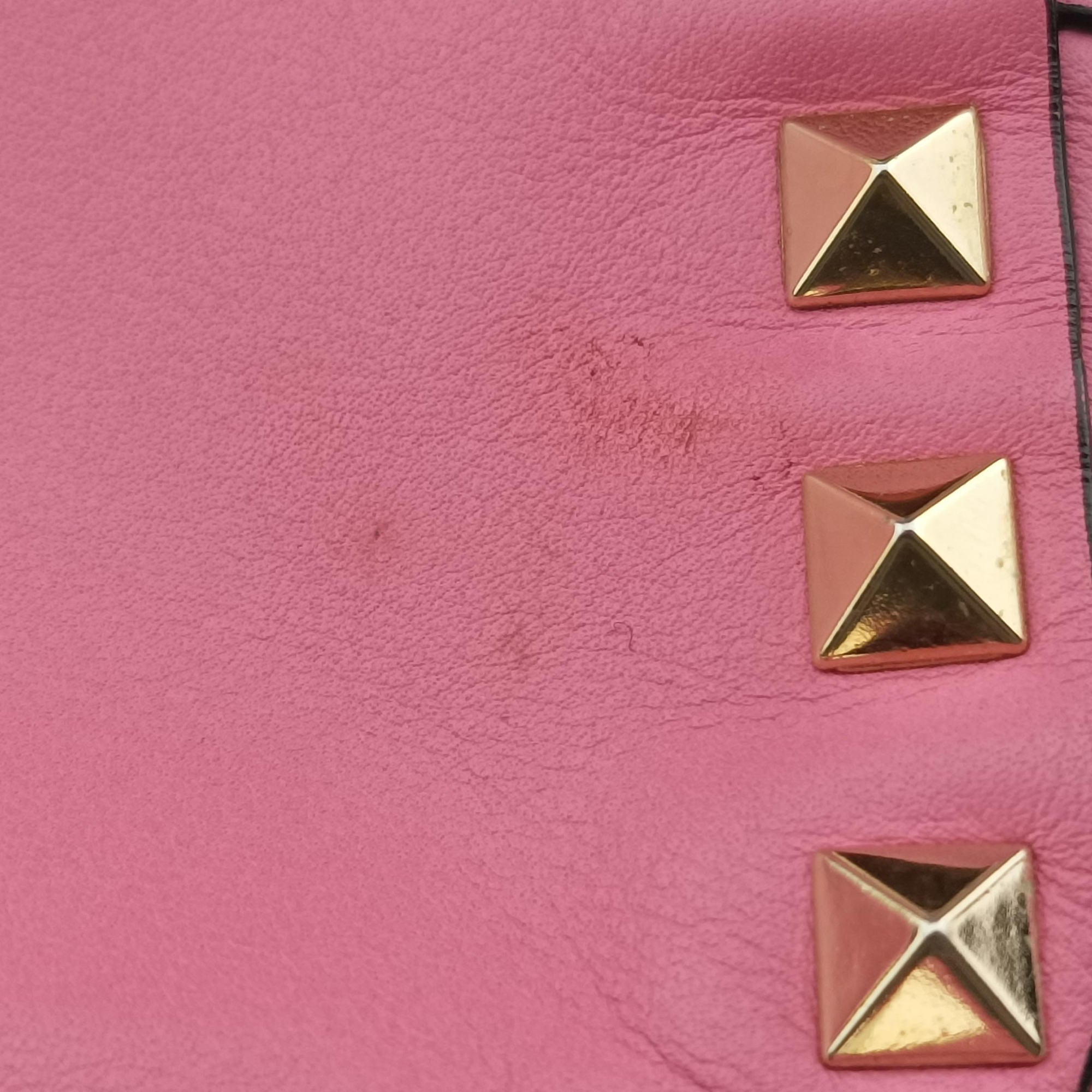 Pre-owned Valentino Rockstud Pink Leather  backpack/rucksack | stylenewstar
