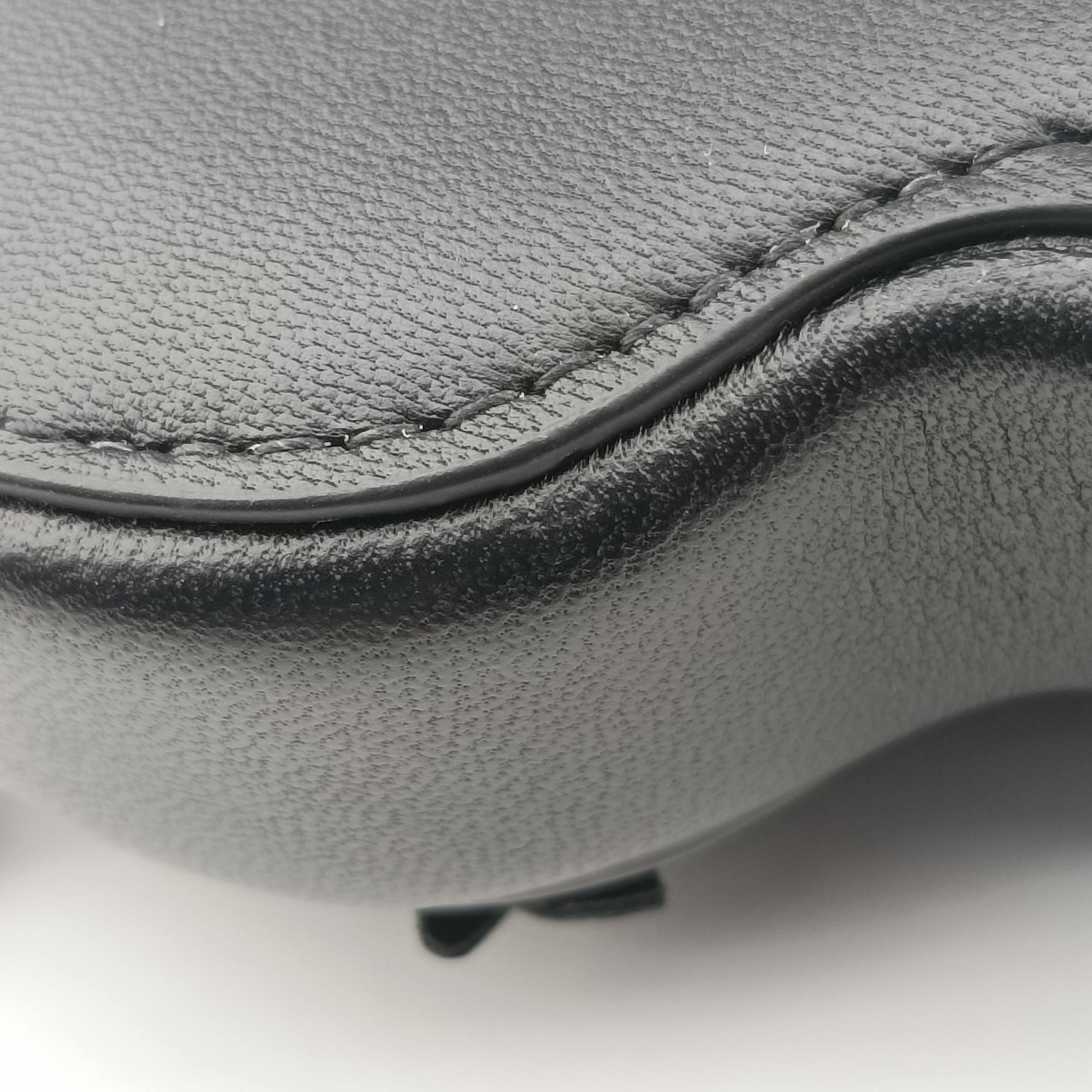 Pre-owned Christian Dior 30 Montaigne Removable Black Lambskin  bum bag/waist bag | stylenewstar
