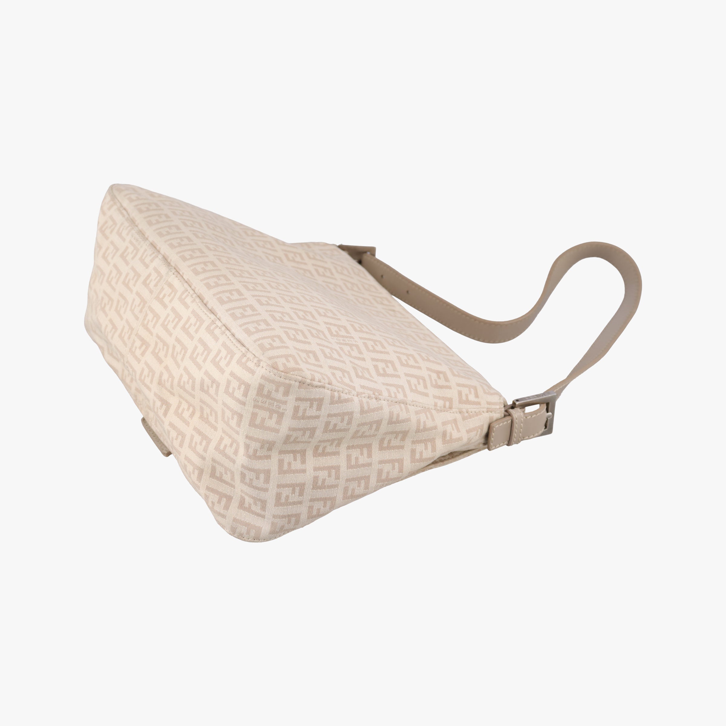 Vintage Fendi Mama Baguette Zucchino Beige canvas× Leather 8BR001 handbag | stylenewstar