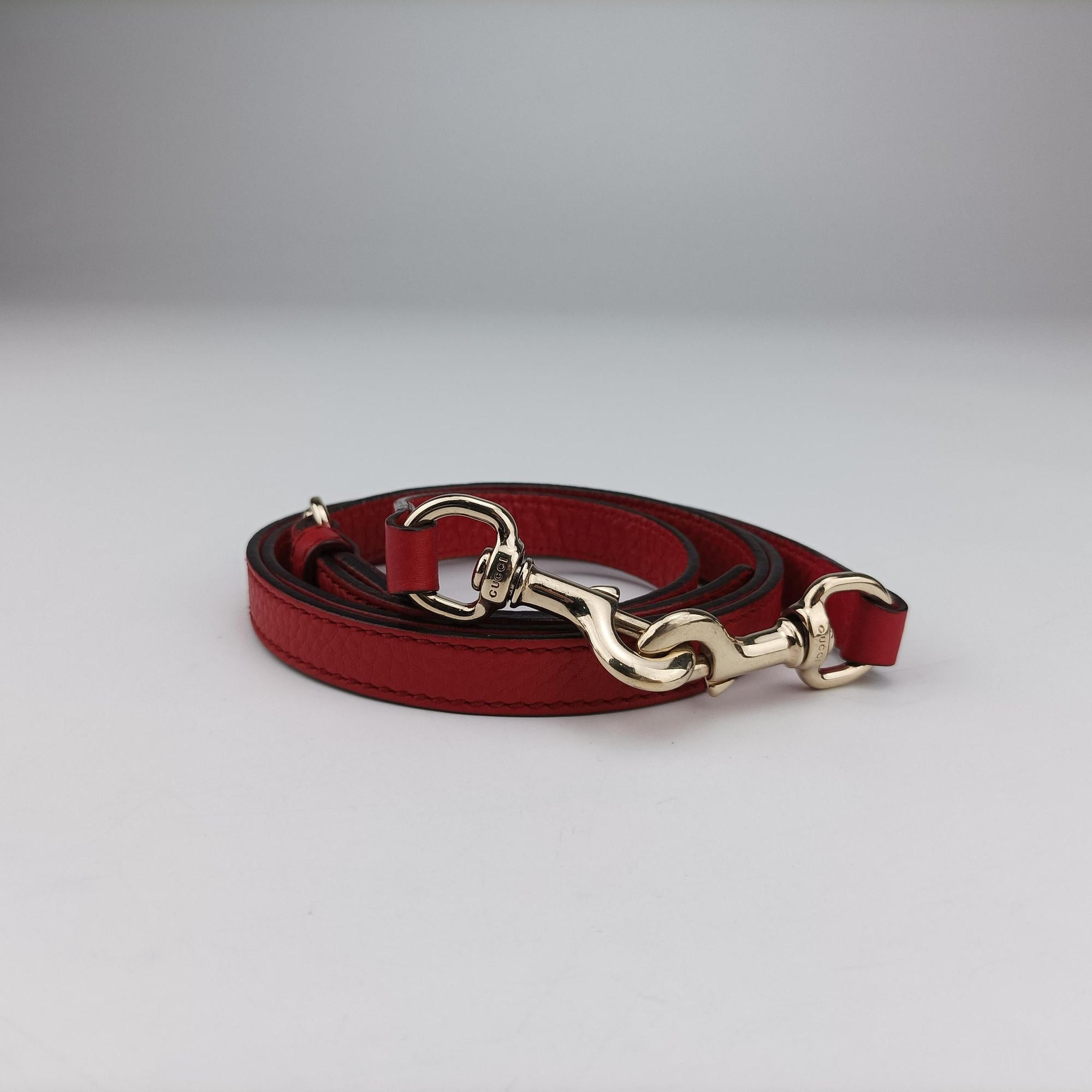 Pre-owned Gucci Soho Red Leather 369176 shoulderbag | stylenewstar