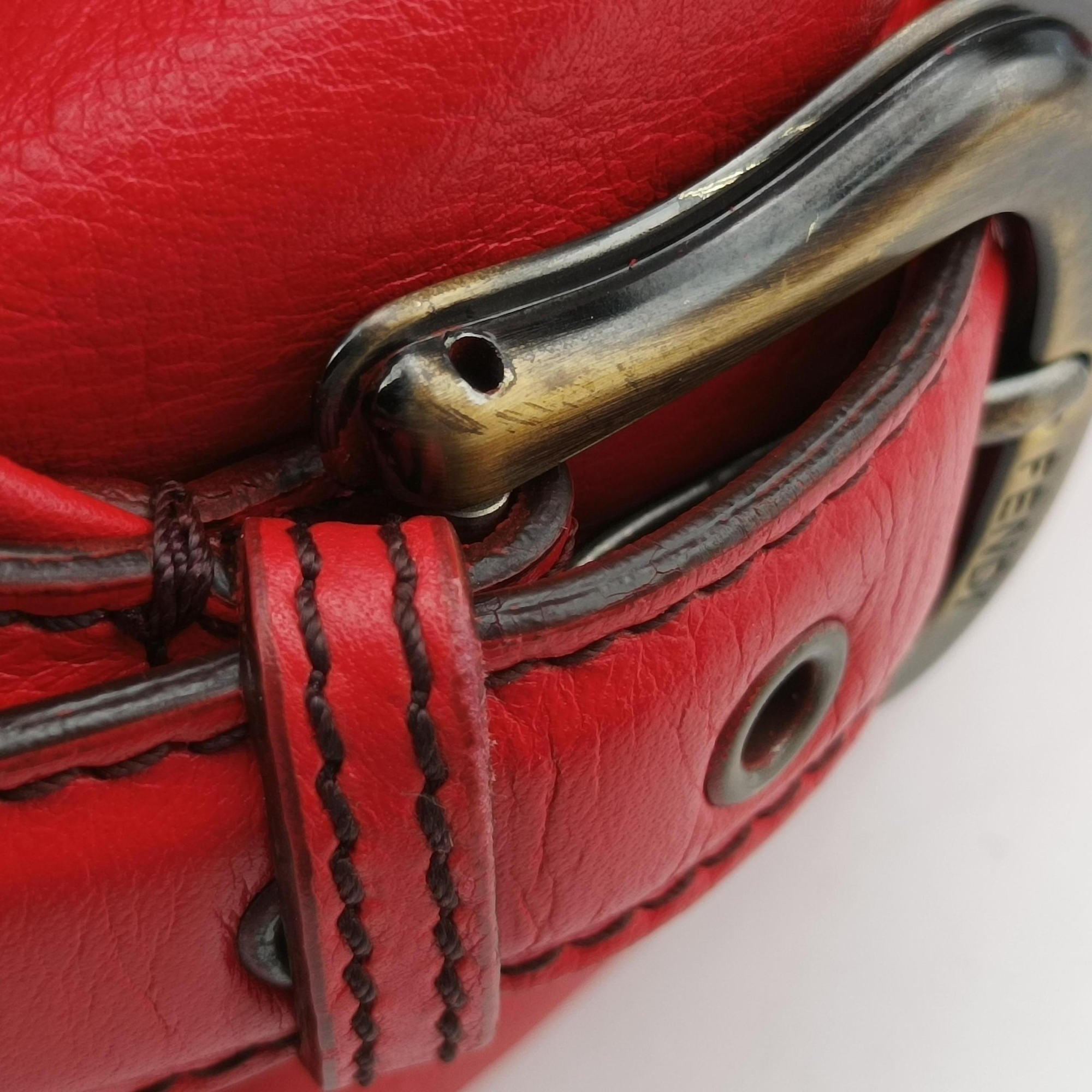 Pre-owned Fendi Toile de Cuir Red Leather 8BR579 handbag | stylenewstar