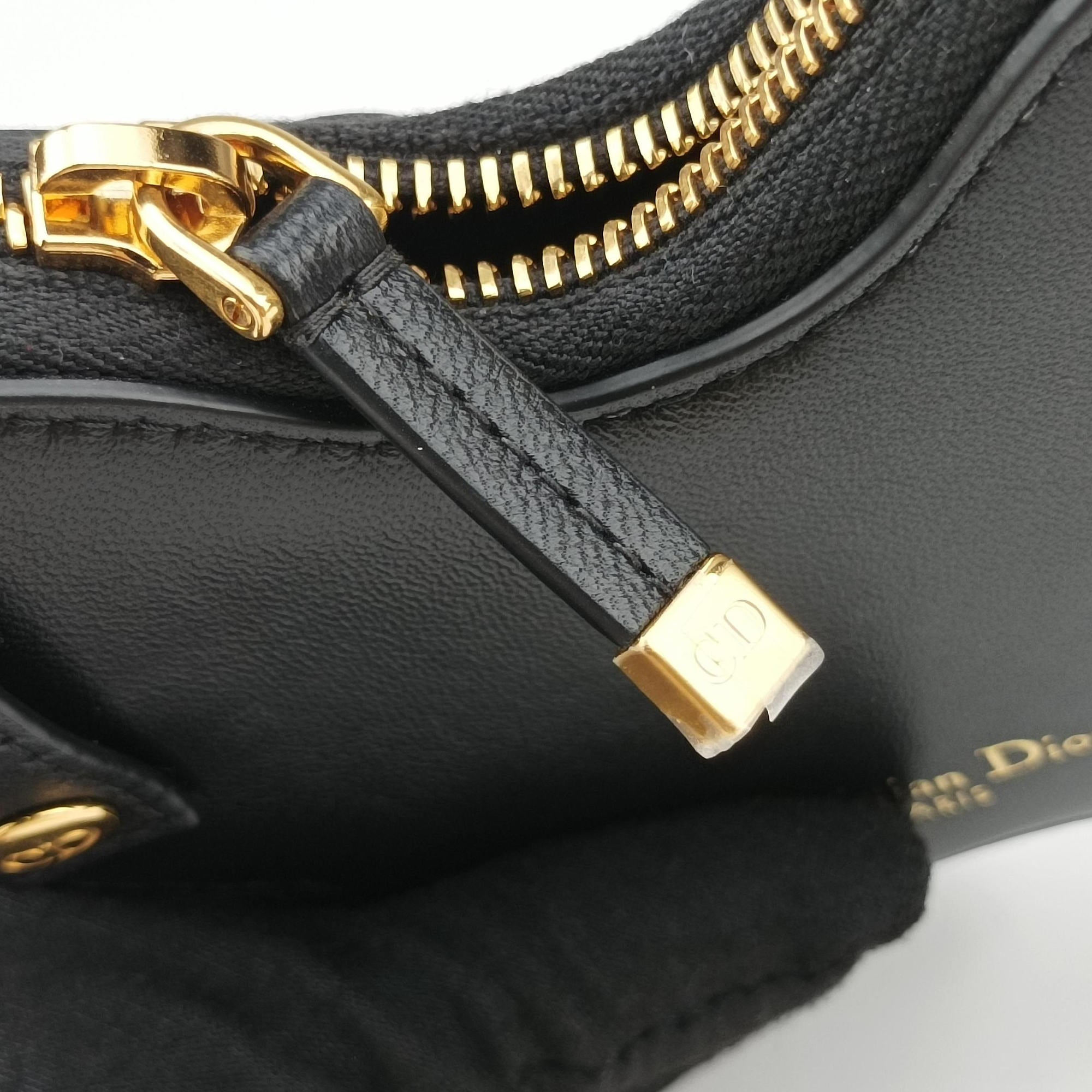 Pre-owned Christian Dior 30 Montaigne Removable Black Lambskin  bum bag/waist bag | stylenewstar