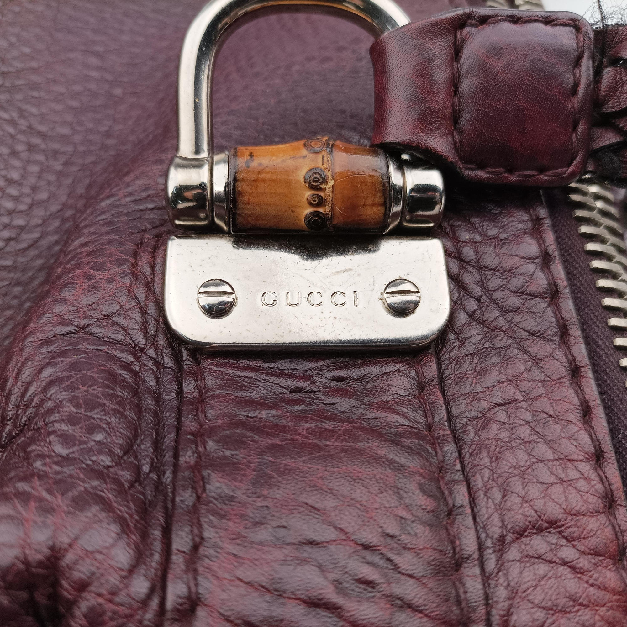 Secondhand Gucci Medium Bamboo Burgundy Leather 232959 handbag | stylenewstar