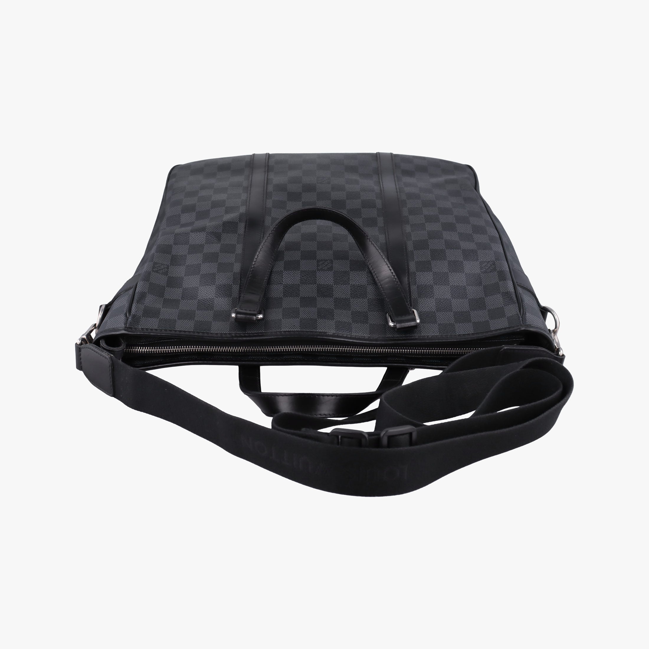 Vintage Louis Vuitton TADAO Noir Damier Graphite N51192 shoulderbag | stylenewstar