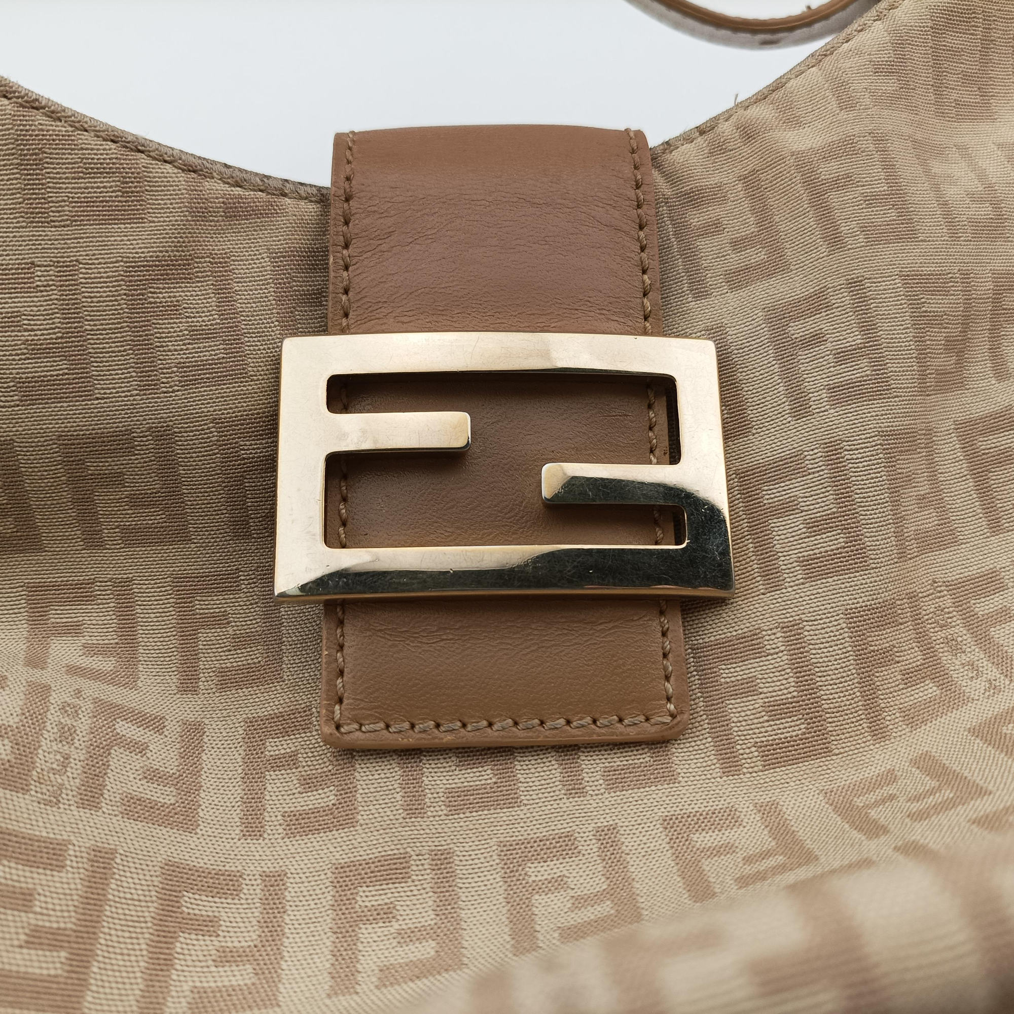 Secondhand Fendi Zucchino Beige canvas 8BR036 handbag | stylenewstar