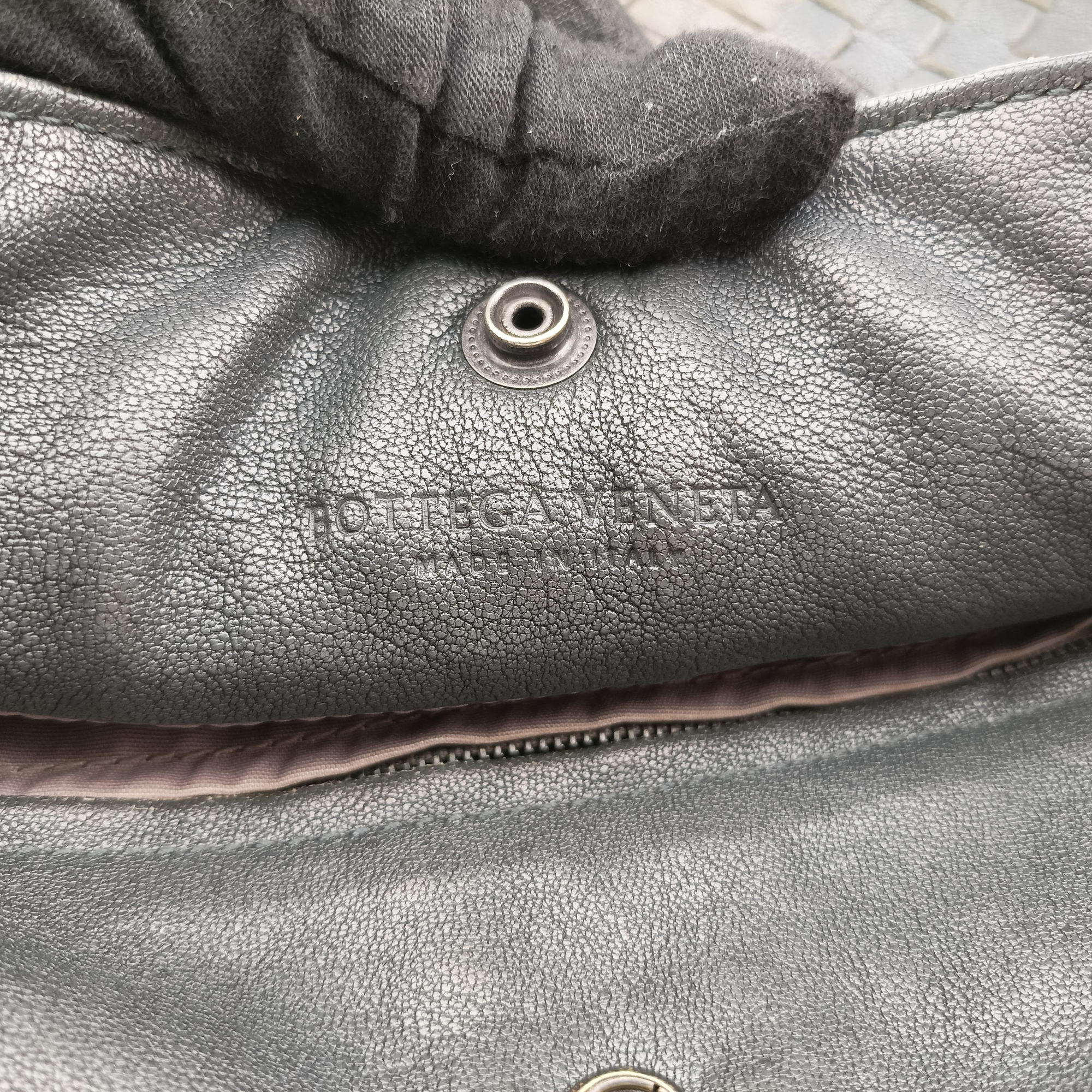 Pre-owned Bottega Veneta Intrecciato Gray × Brown × Pink lambskin  shoulderbag | stylenewstar
