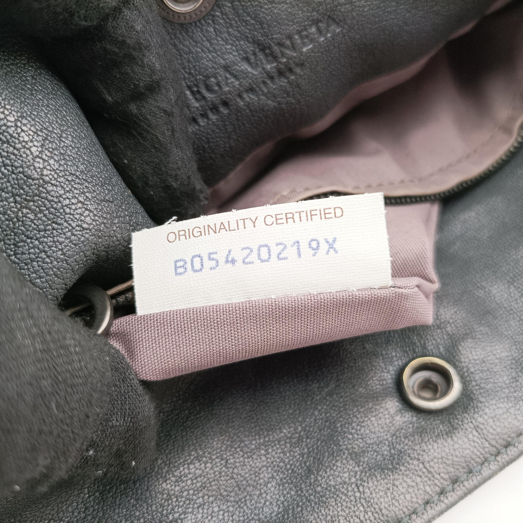 Pre-owned Bottega Veneta Intrecciato Gray × Brown × Pink lambskin  shoulderbag | stylenewstar