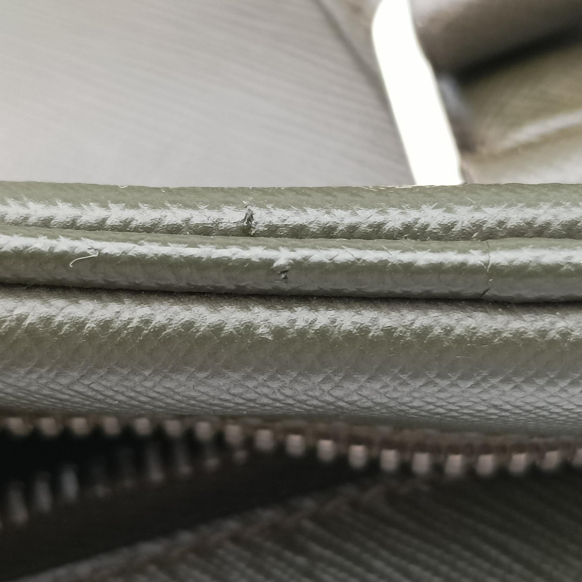 Vintage Prada Business Briefcase Green SAFFIANO Leather 2VE011 shoulderbag | stylenewstar