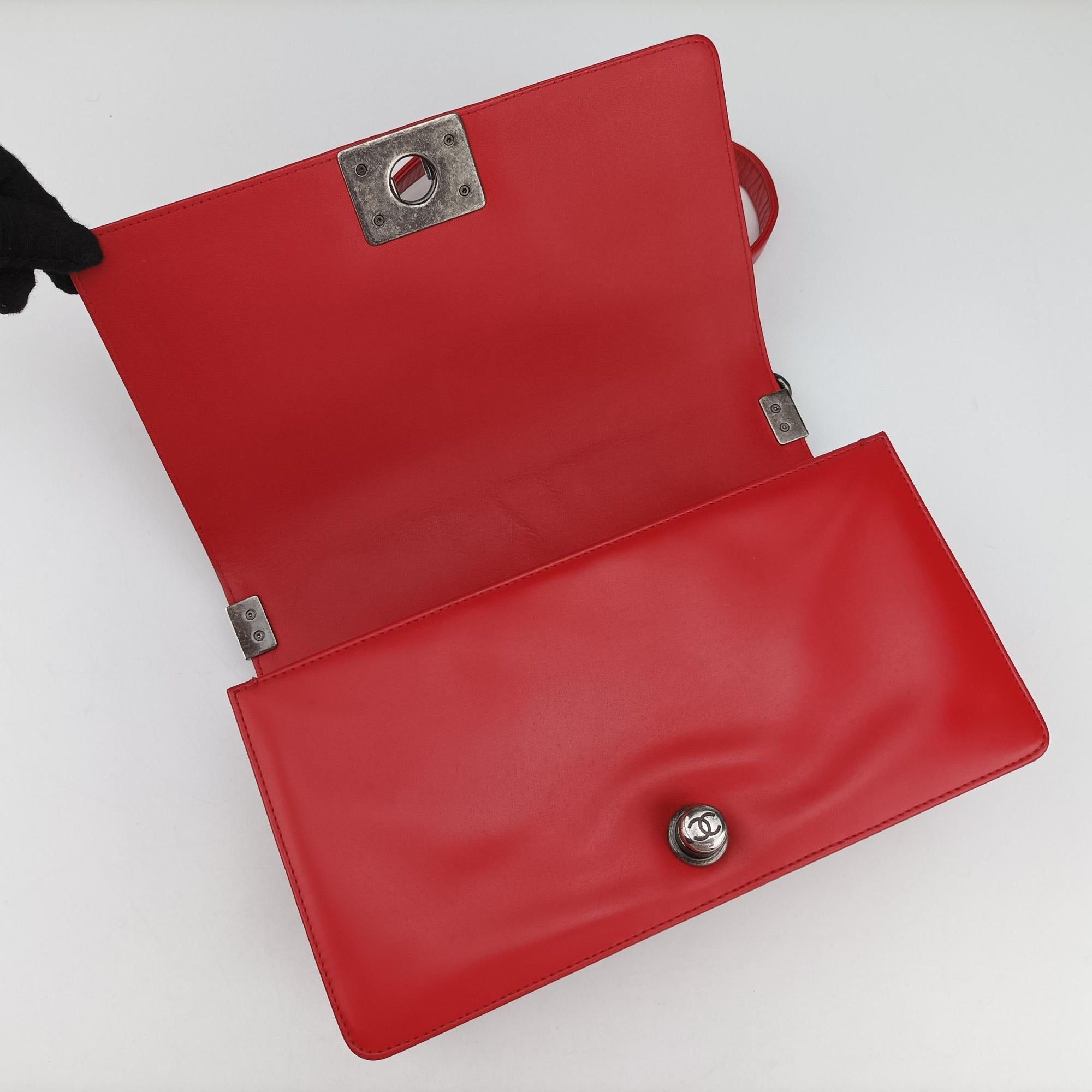 Pre-owned Chanel BOY CHANEL Red Leather A67086 shoulderbag | stylenewstar
