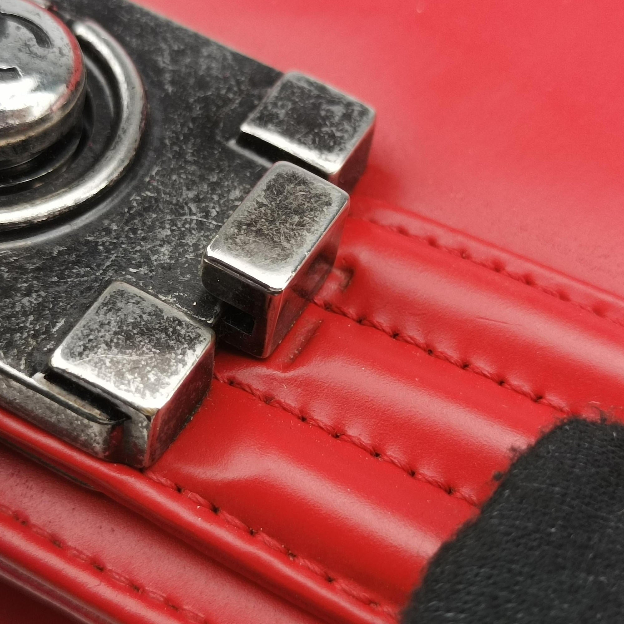 Pre-owned Chanel BOY CHANEL Red Leather A67086 shoulderbag | stylenewstar