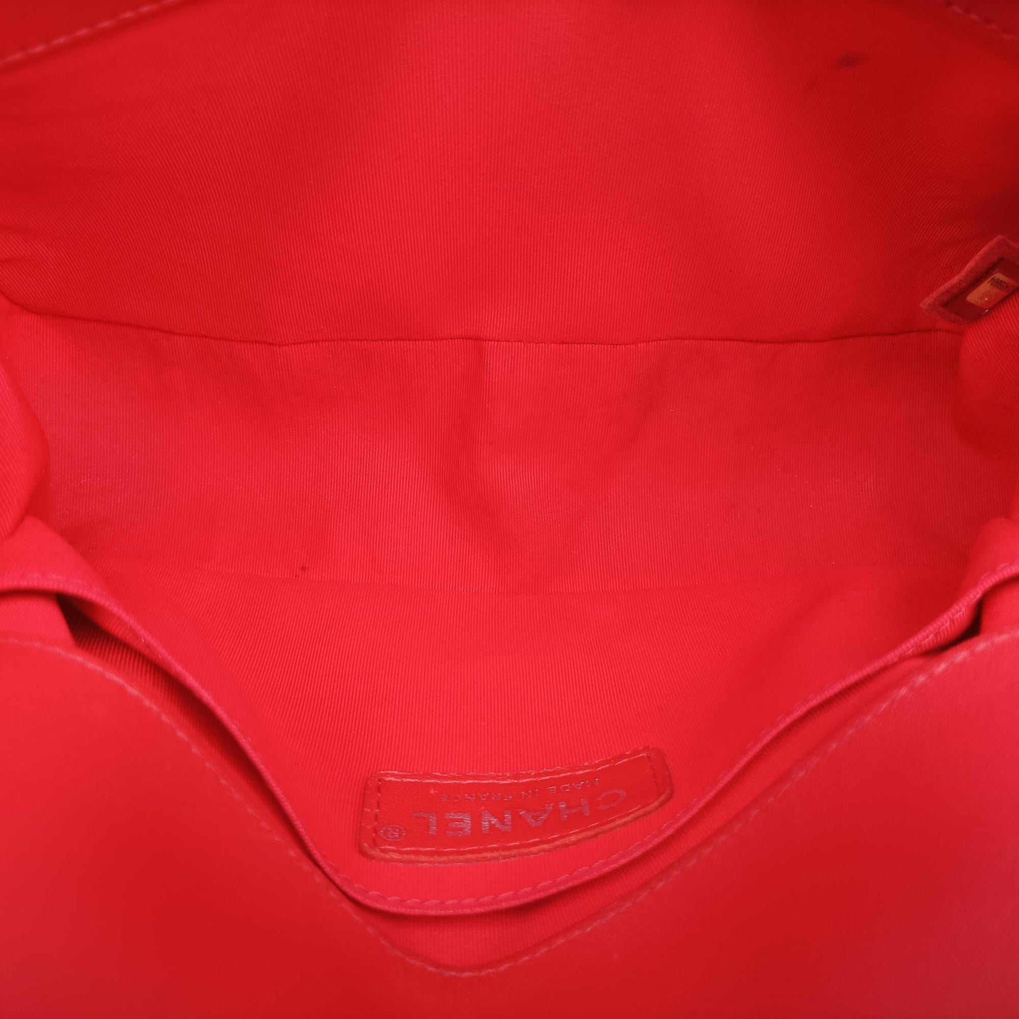 Pre-owned Chanel BOY CHANEL Red Leather A67086 shoulderbag | stylenewstar