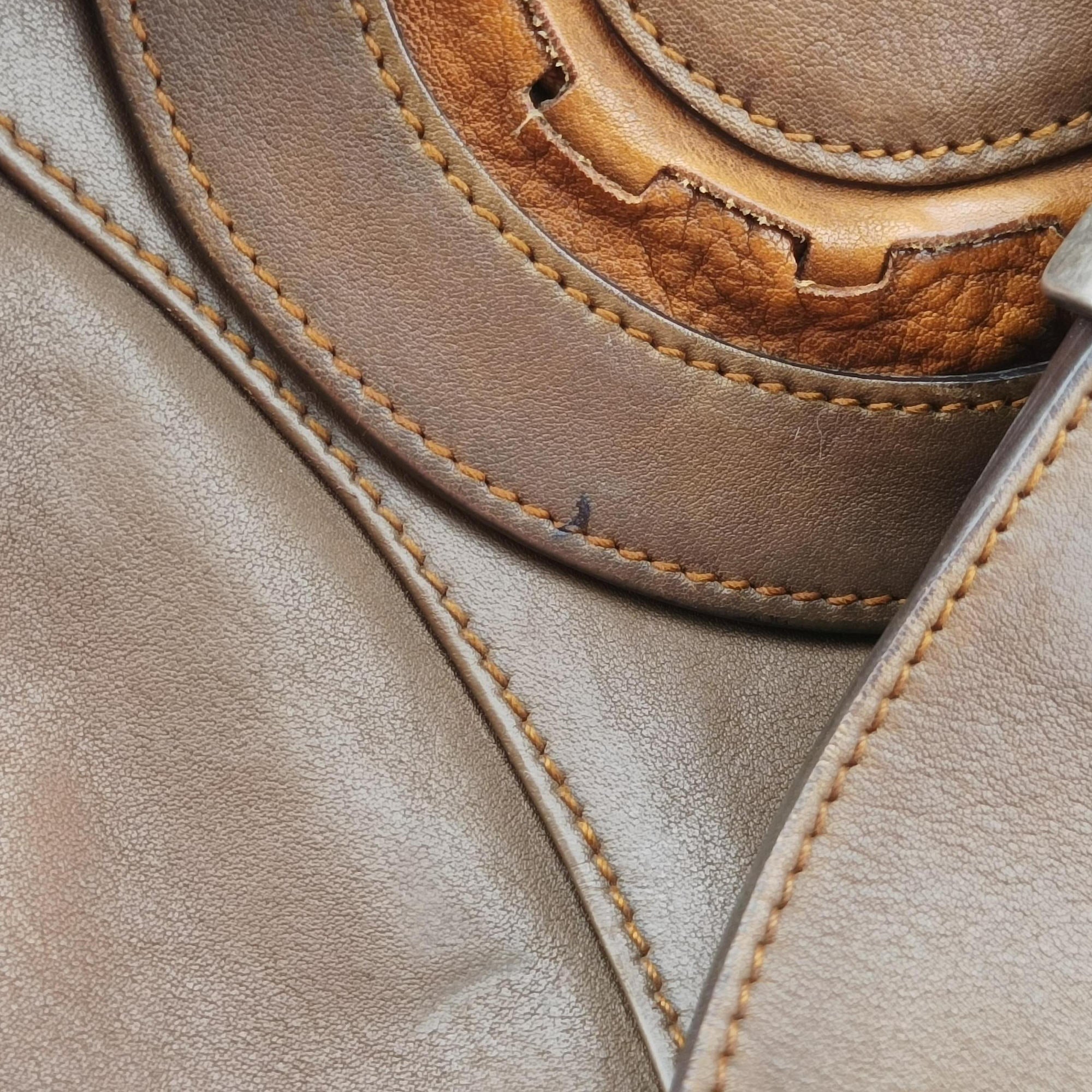 Pre-owned Christian Dior Gaucho Brown Leather  shoulderbag | stylenewstar
