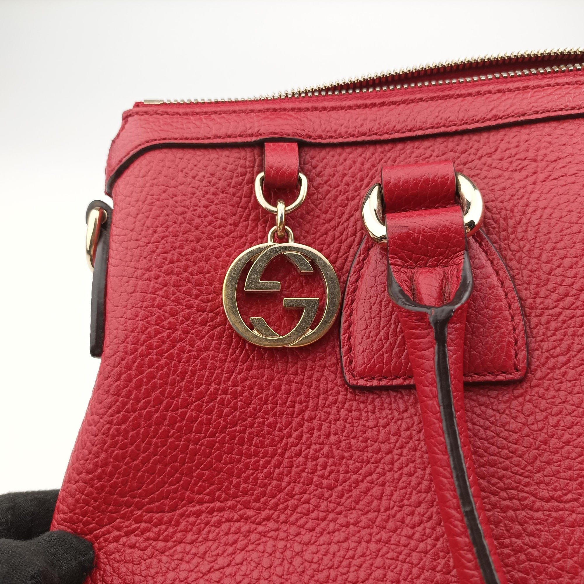 Pre-owned Gucci interlocking G Charmy Red Leather 449659 handbag | stylenewstar