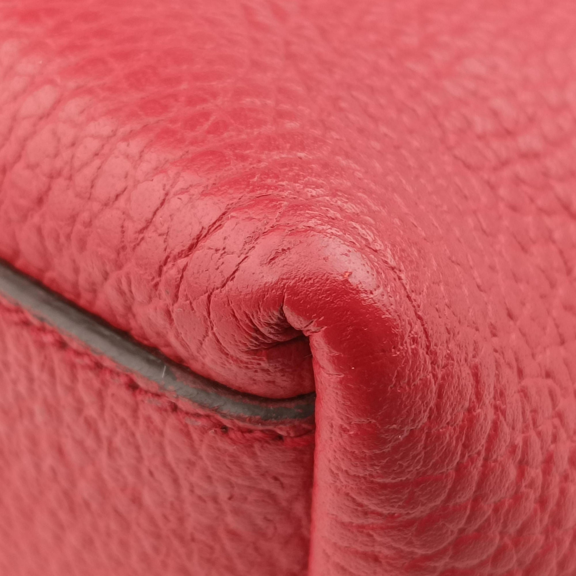 Pre-owned Gucci interlocking G Charmy Red Leather 449659 handbag | stylenewstar
