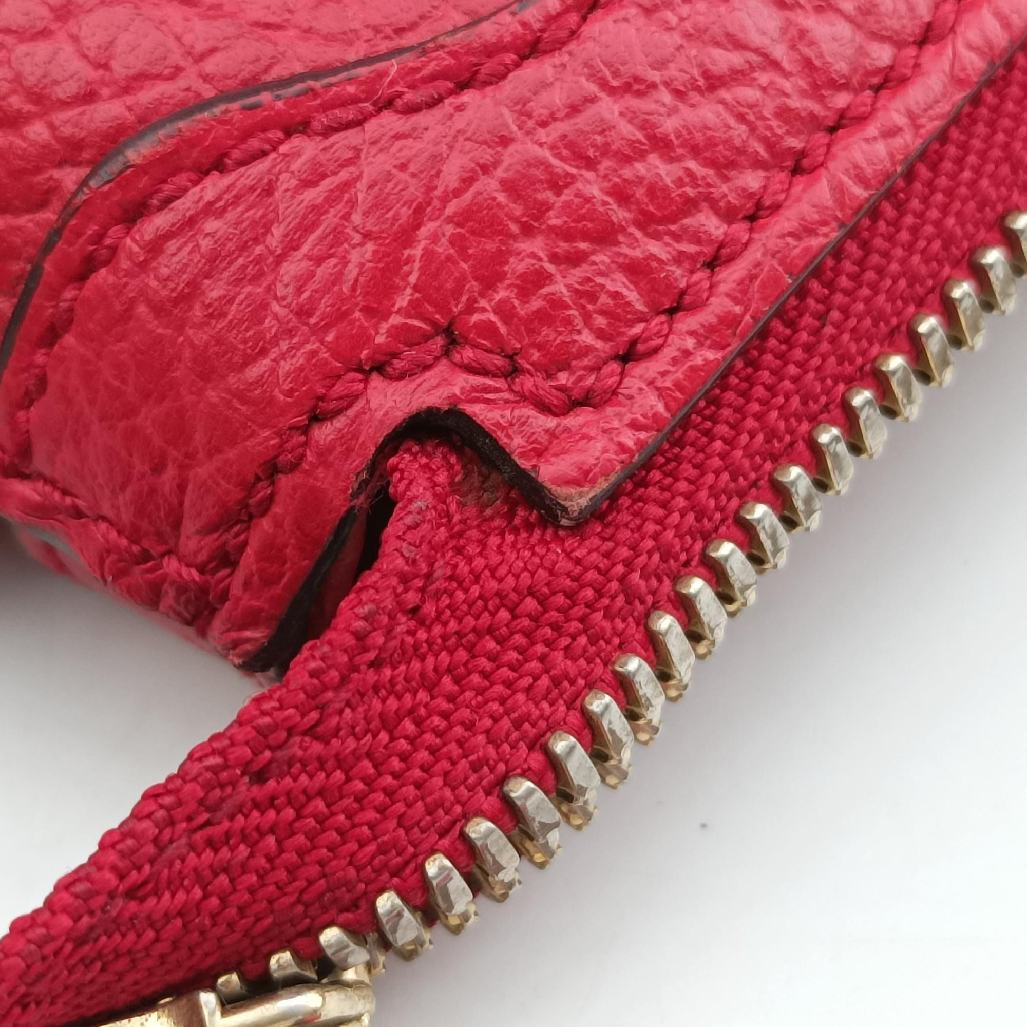 Pre-owned Gucci interlocking G Charmy Red Leather 449659 handbag | stylenewstar