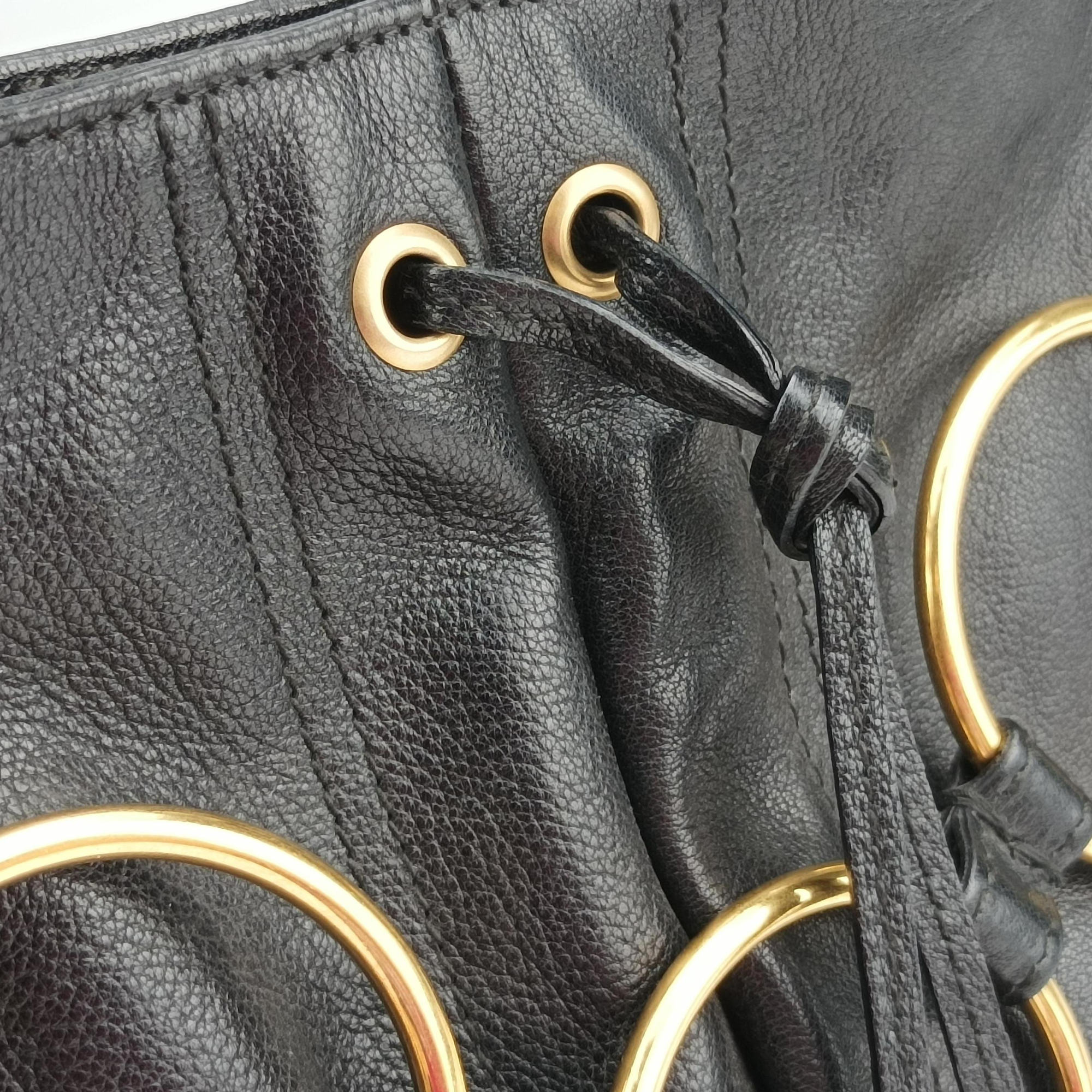 Pre-owned Yves Saint Laurent Saharienne Black Leather 139259 shoulderbag | stylenewstar