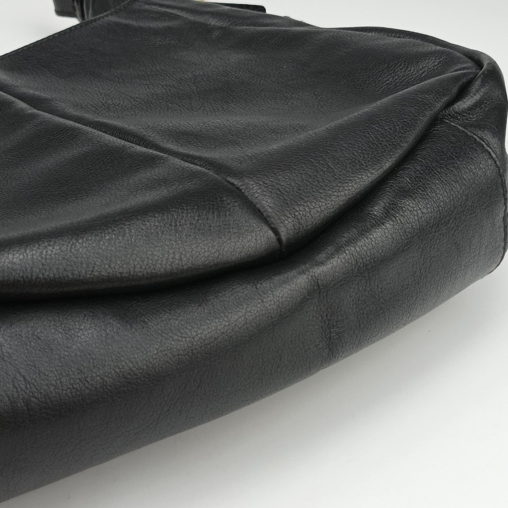 Pre-owned Yves Saint Laurent Saharienne Black Leather 139259 shoulderbag | stylenewstar