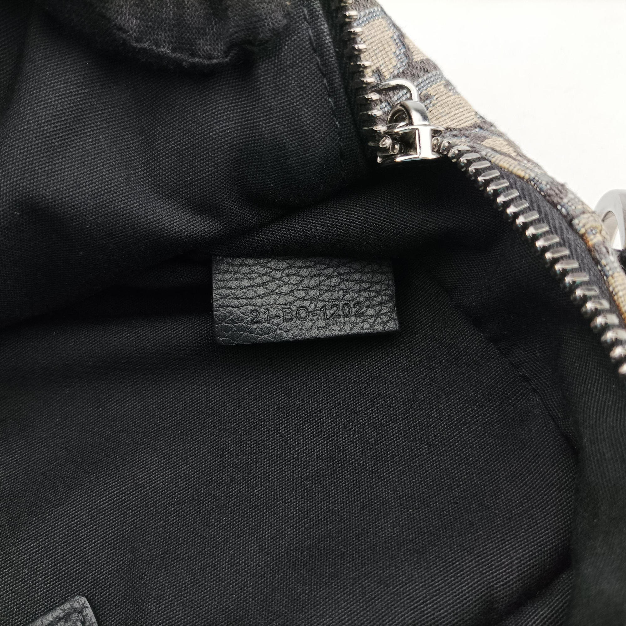Secondhand Christian Dior Safari Oblique Navy×Gray jacquard  shoulderbag | stylenewstar