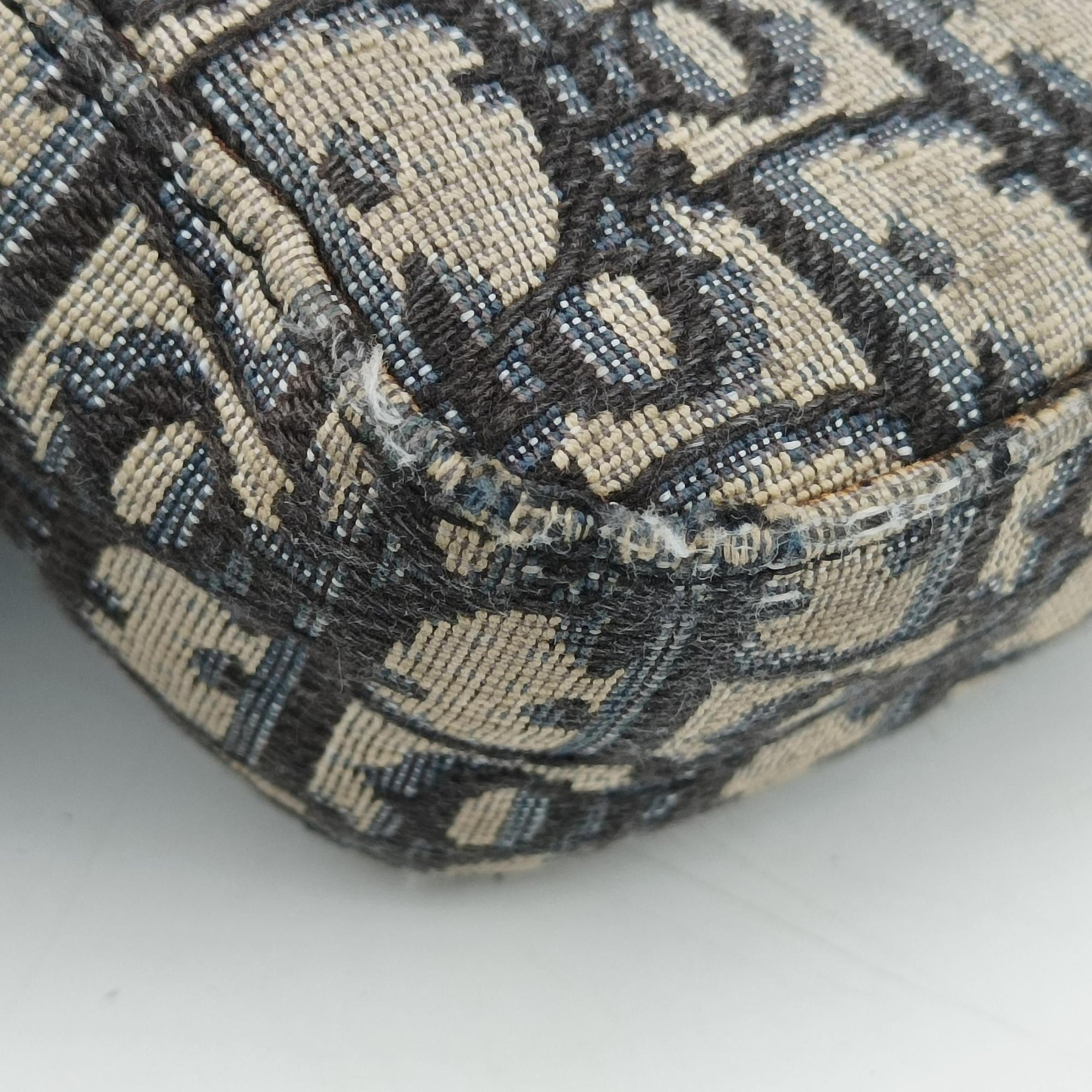 Secondhand Christian Dior Safari Oblique Navy×Gray jacquard  shoulderbag | stylenewstar
