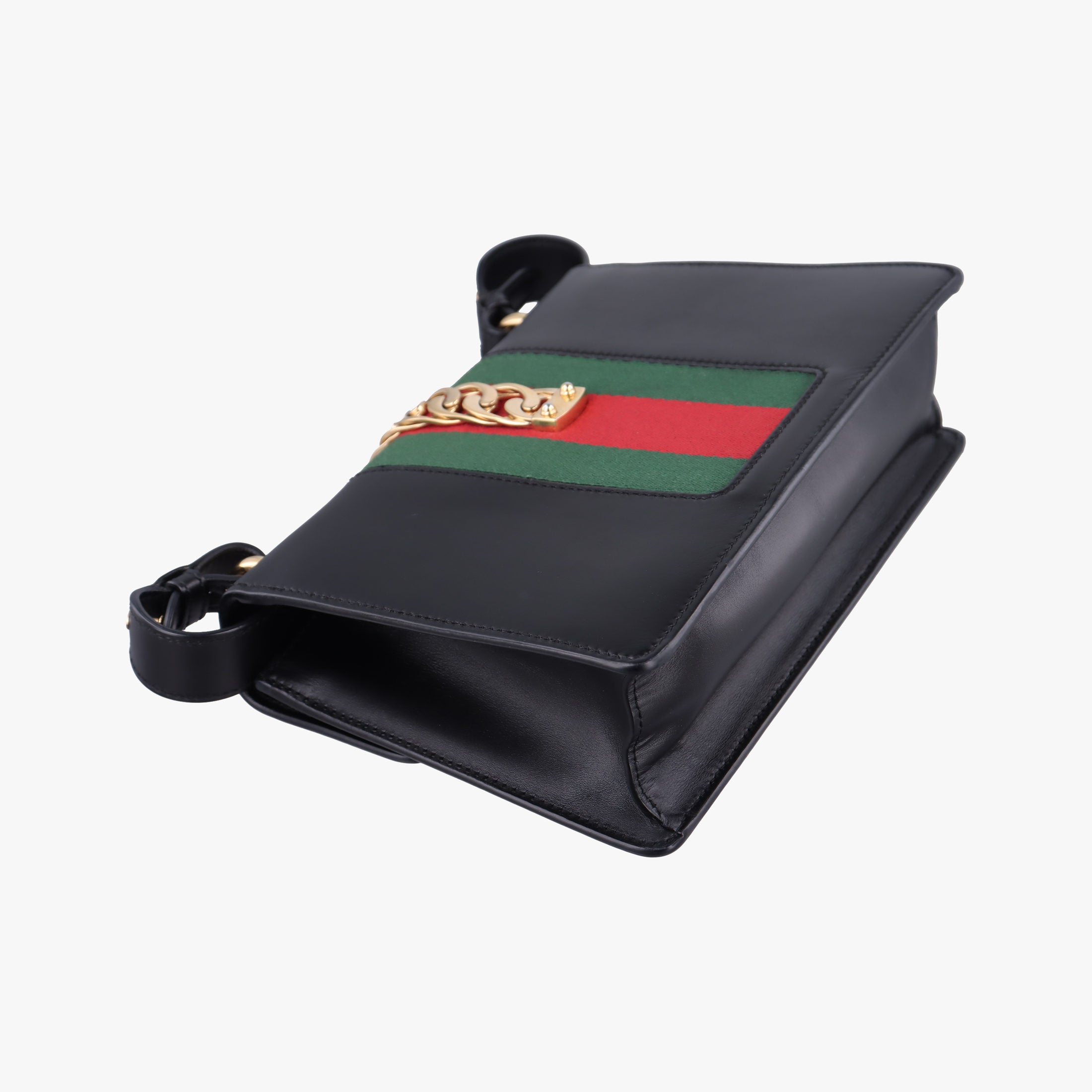 Pre-owned Gucci Sylvie Black Leather 421882 shoulderbag | stylenewstar