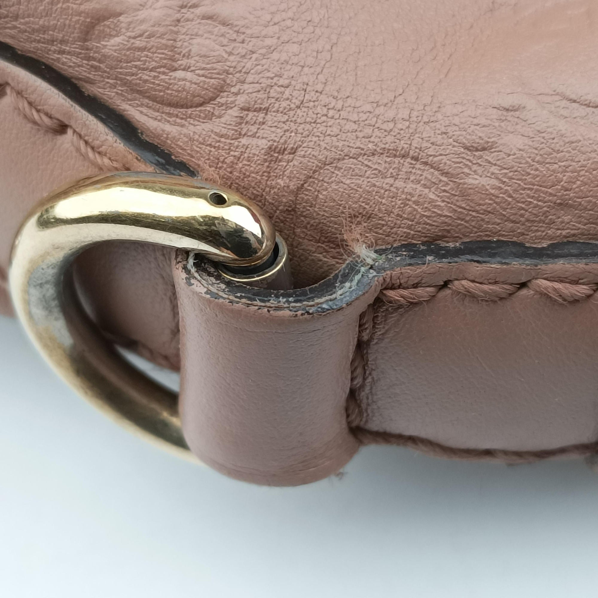 Pre-owned Gucci Sukey Beige Leather 247902 shoulderbag | stylenewstar