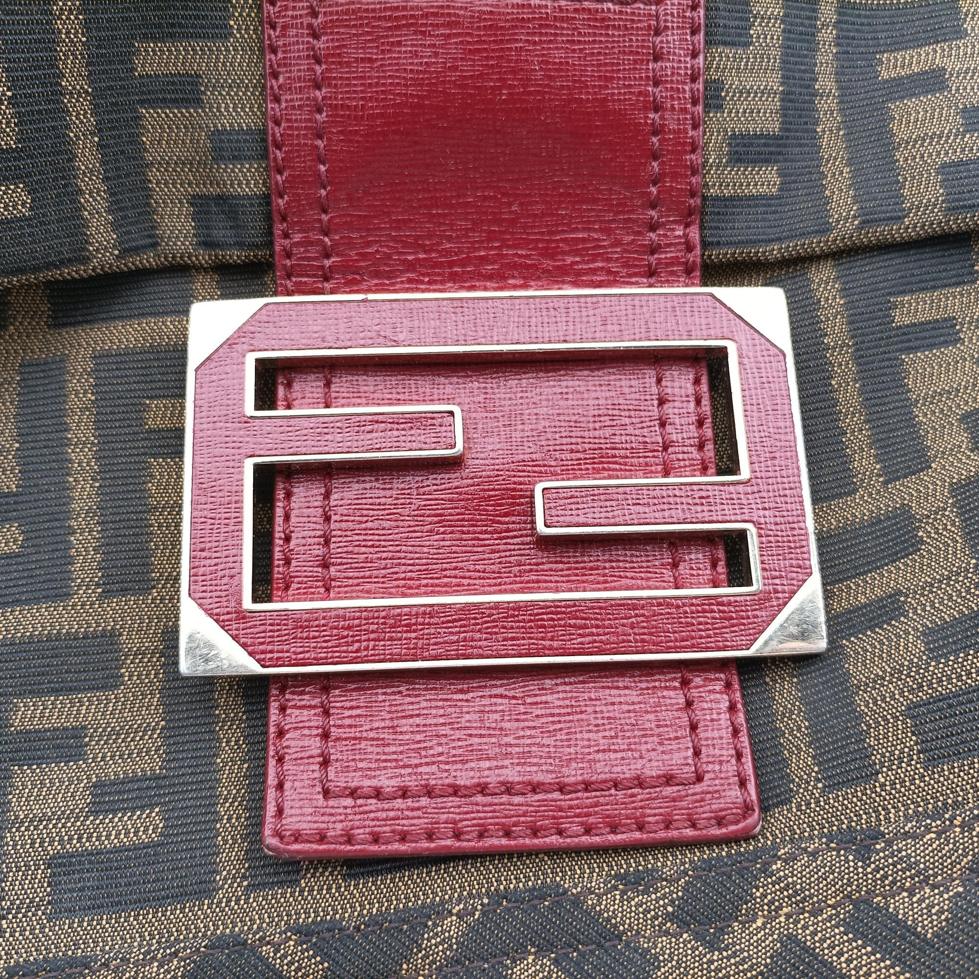 Secondhand Fendi Baguette Zucchino Brown × Red canvas×leather 8BT180 shoulderbag | stylenewstar