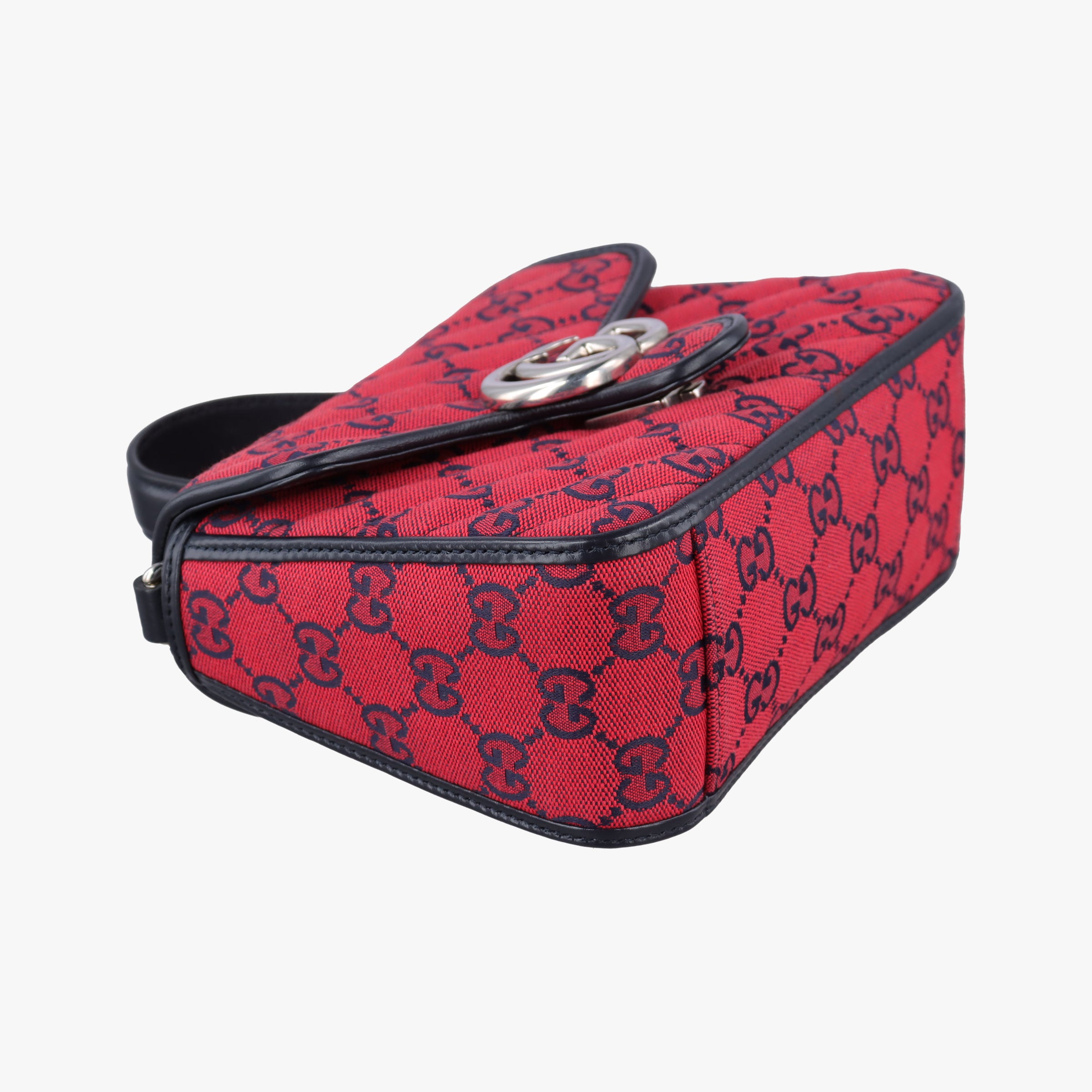 Secondhand Gucci GG Marmont Red×Black canvas 583571 shoulderbag | stylenewstar