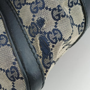 Pre-owned Gucci Sherry Line Navy×red×beige canvas×leather 247205 shoulderbag | stylenewstar