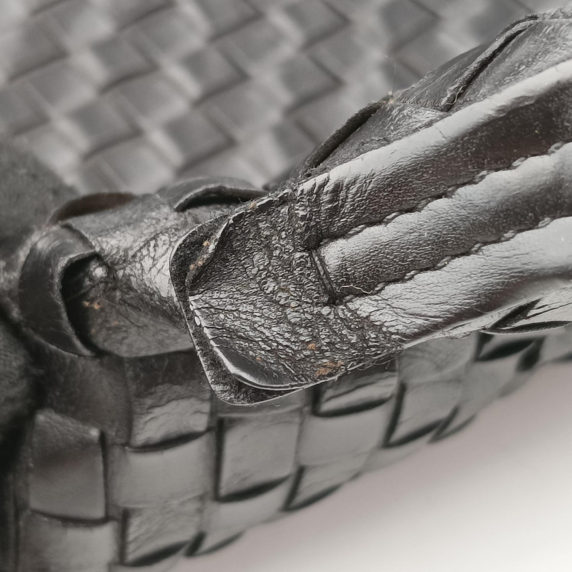 Secondhand Bottega Veneta Intrecciato Black lambskin  shoulderbag | stylenewstar
