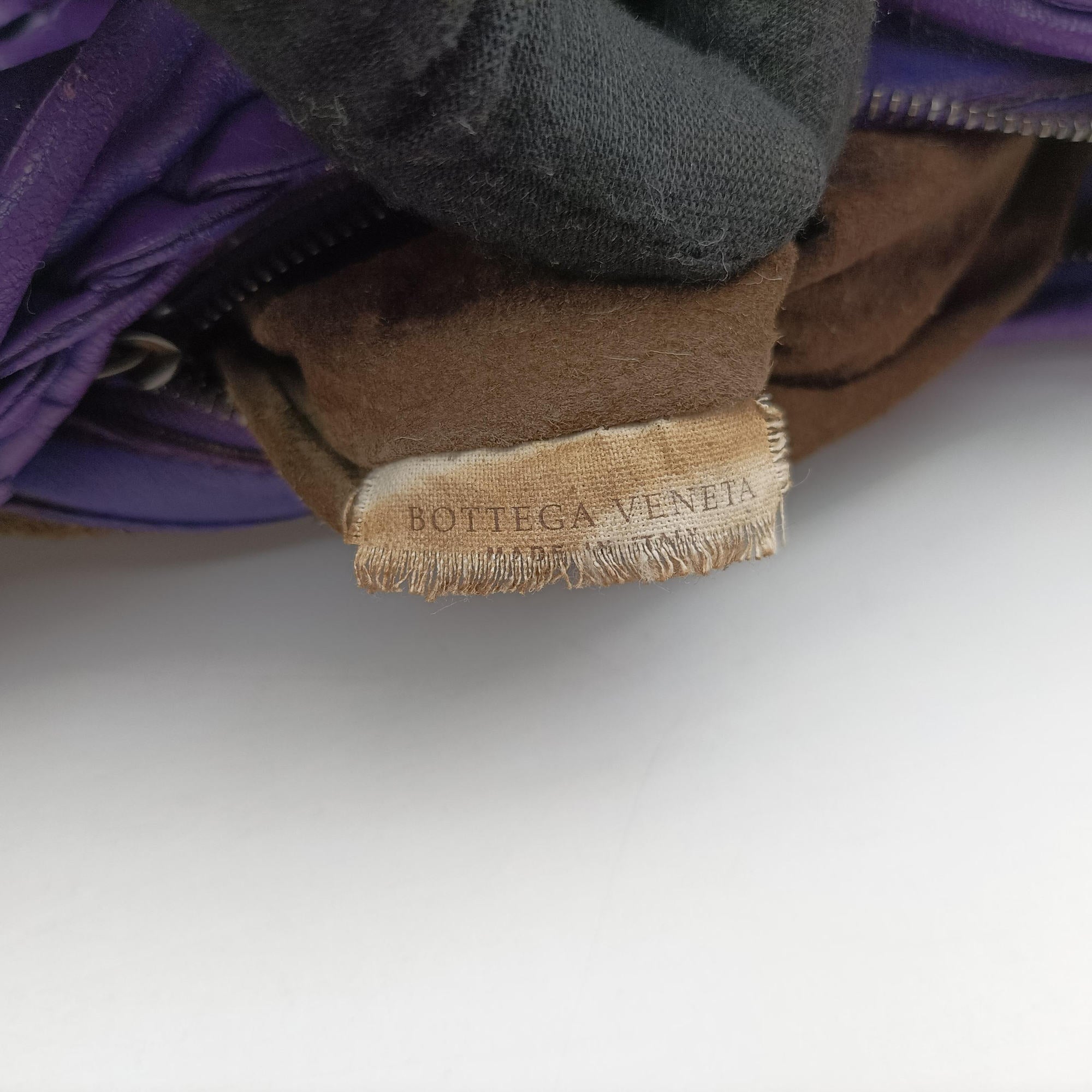 Secondhand Bottega Veneta Intrecciato Purple lambskin  shoulderbag | stylenewstar