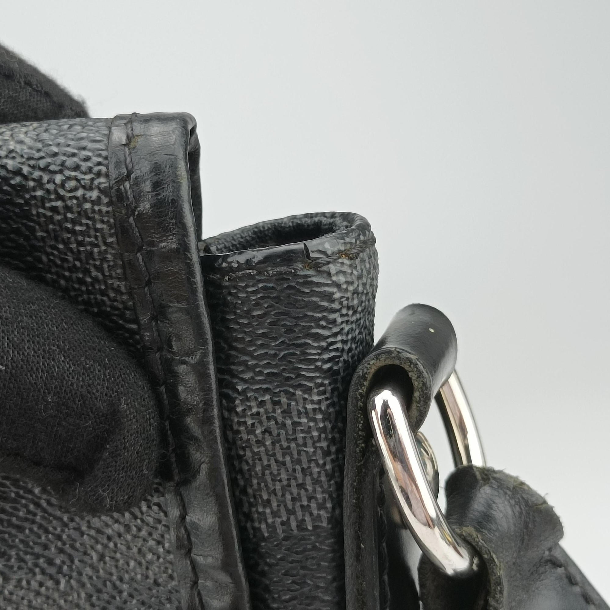 Pre-owned Louis Vuitton DANIEL MM Noir Damier GRAPHITE N58029 shoulderbag | stylenewstar