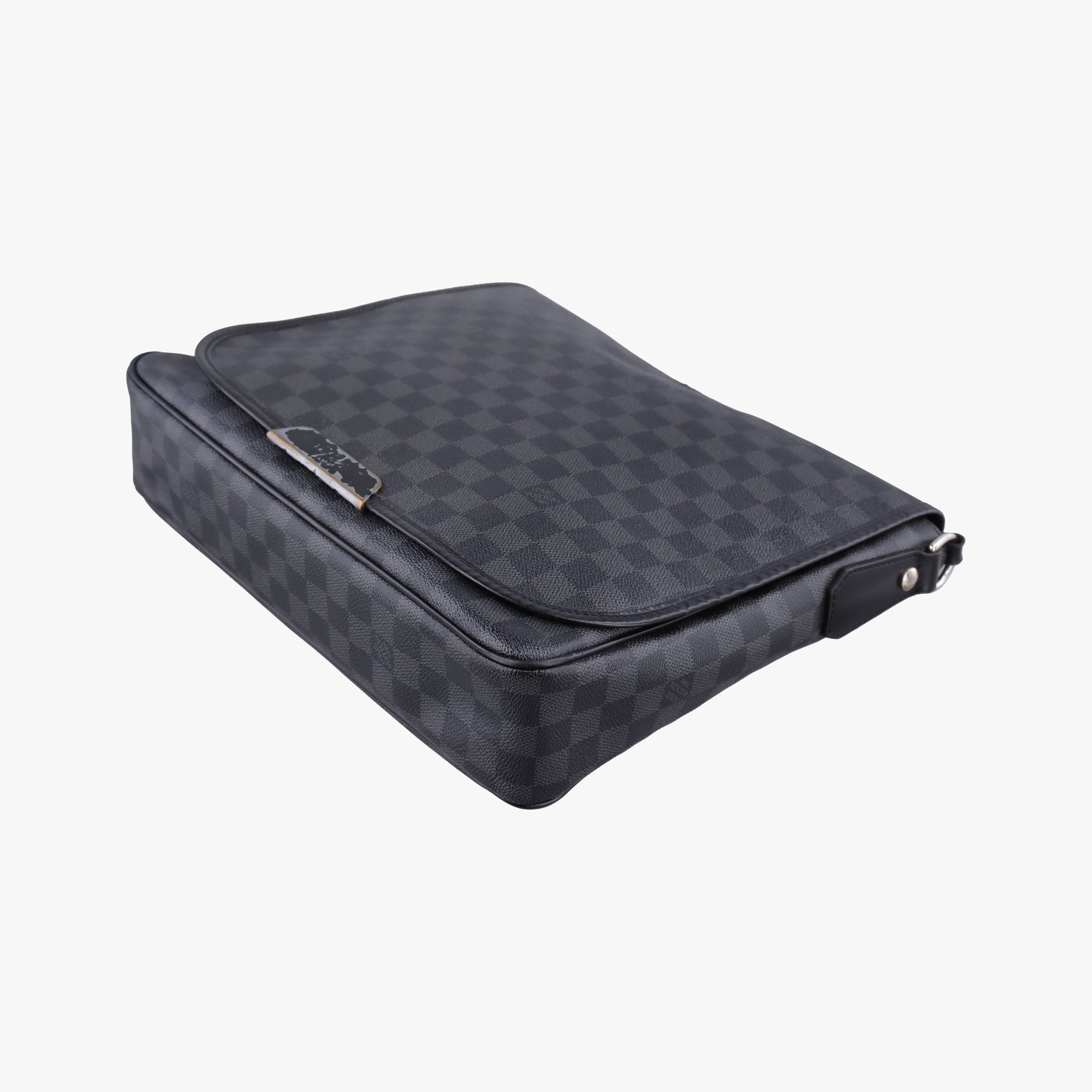 Pre-owned Louis Vuitton DANIEL MM Noir Damier GRAPHITE N58029 shoulderbag | stylenewstar