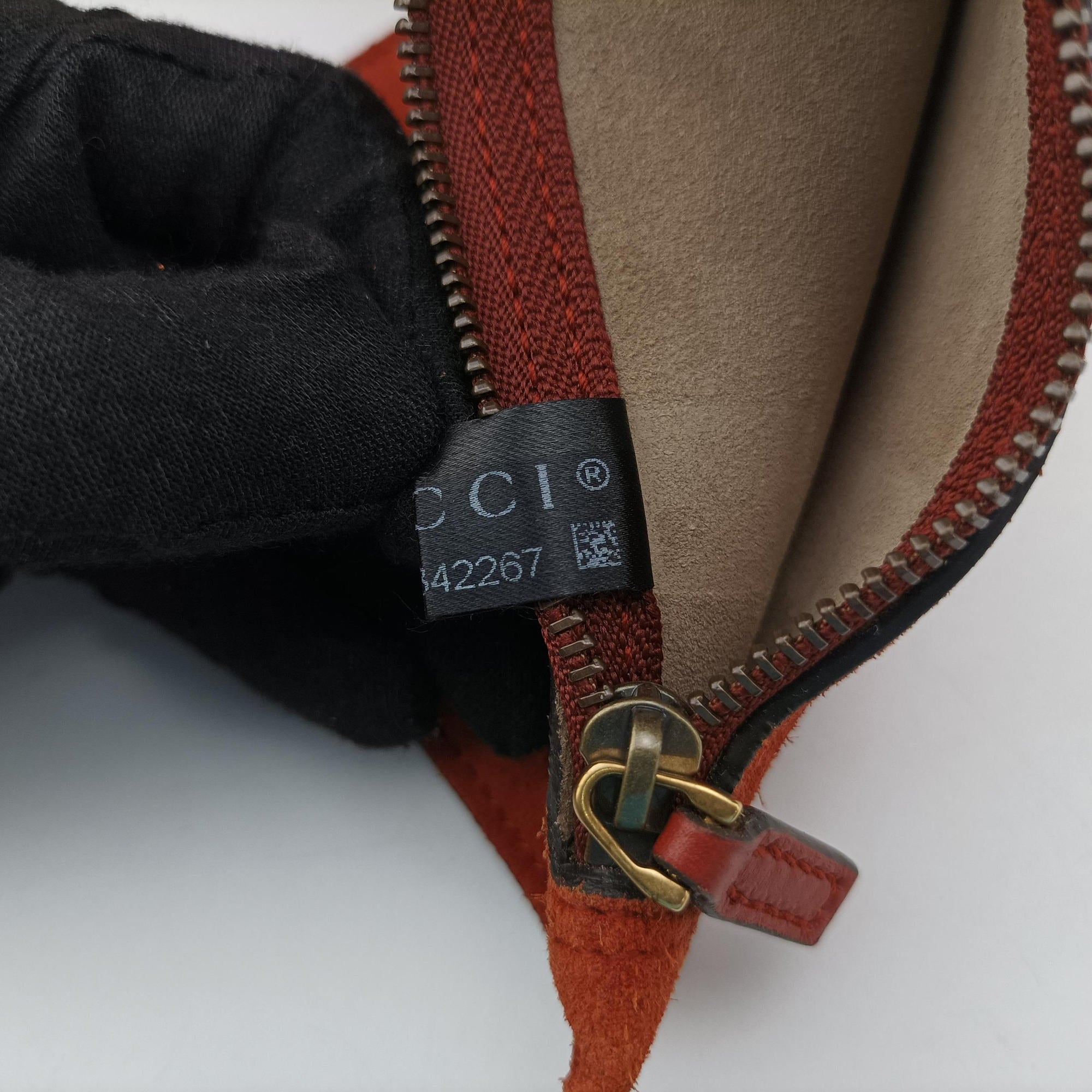 Vintage Gucci New Jackie Brown Suede 380579 shoulderbag | stylenewstar