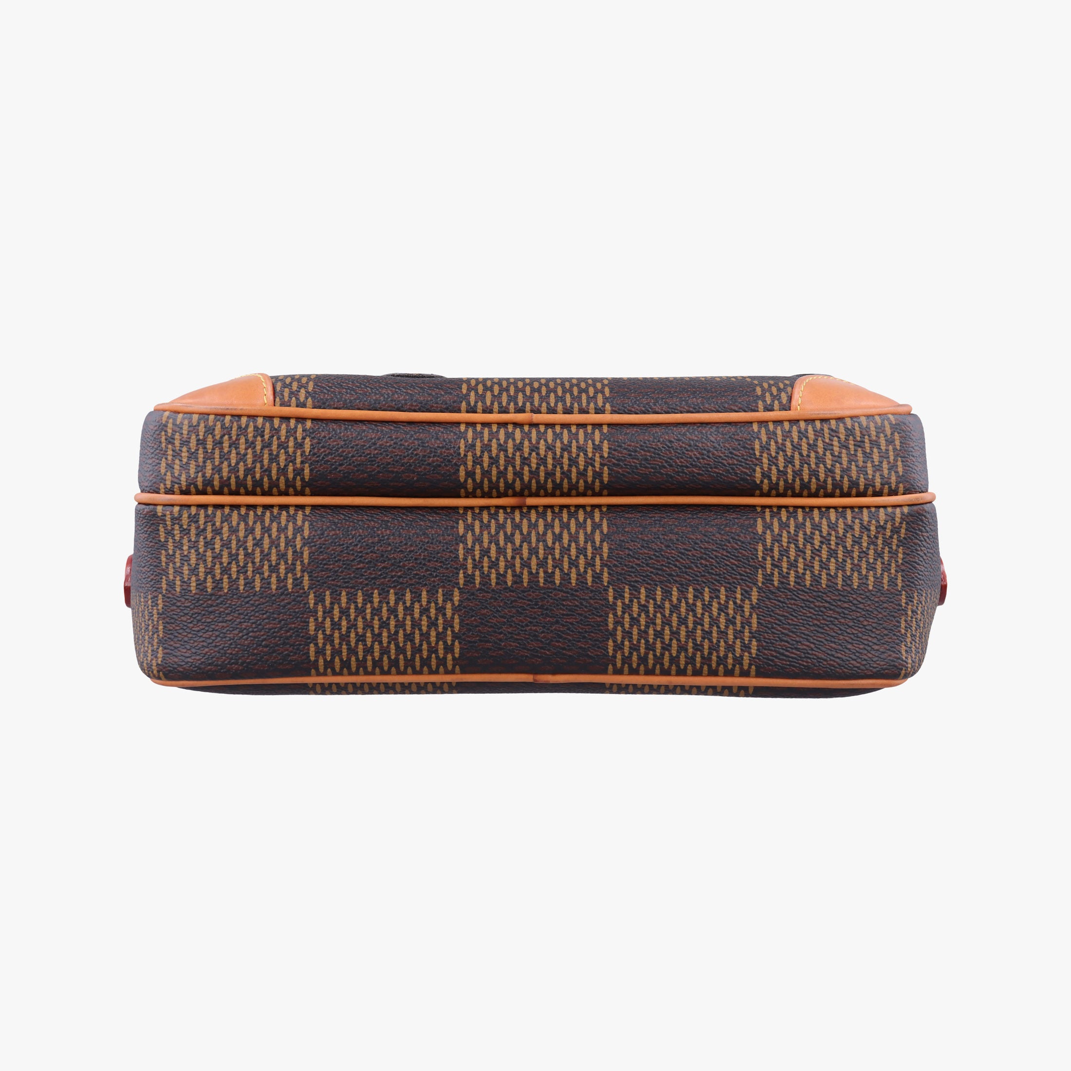 Secondhand Louis Vuitton Unisex Damier Giant Nile NIGO Collaboration Ebene Brown Damier Giant N40359 shoulderbag | stylenewstar