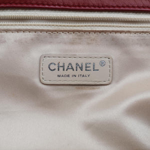 Pre-owned Chanel East West Burgundy lambskin×leather A37694 shoulderbag | stylenewstar