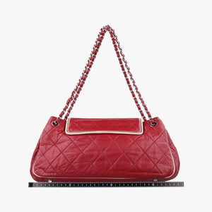 Pre-owned Chanel East West Burgundy lambskin×leather A37694 shoulderbag | stylenewstar