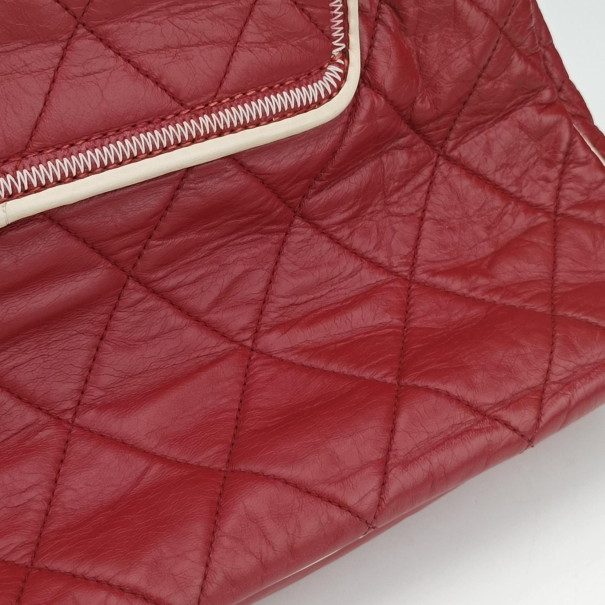 Pre-owned Chanel East West Burgundy lambskin×leather A37694 shoulderbag | stylenewstar
