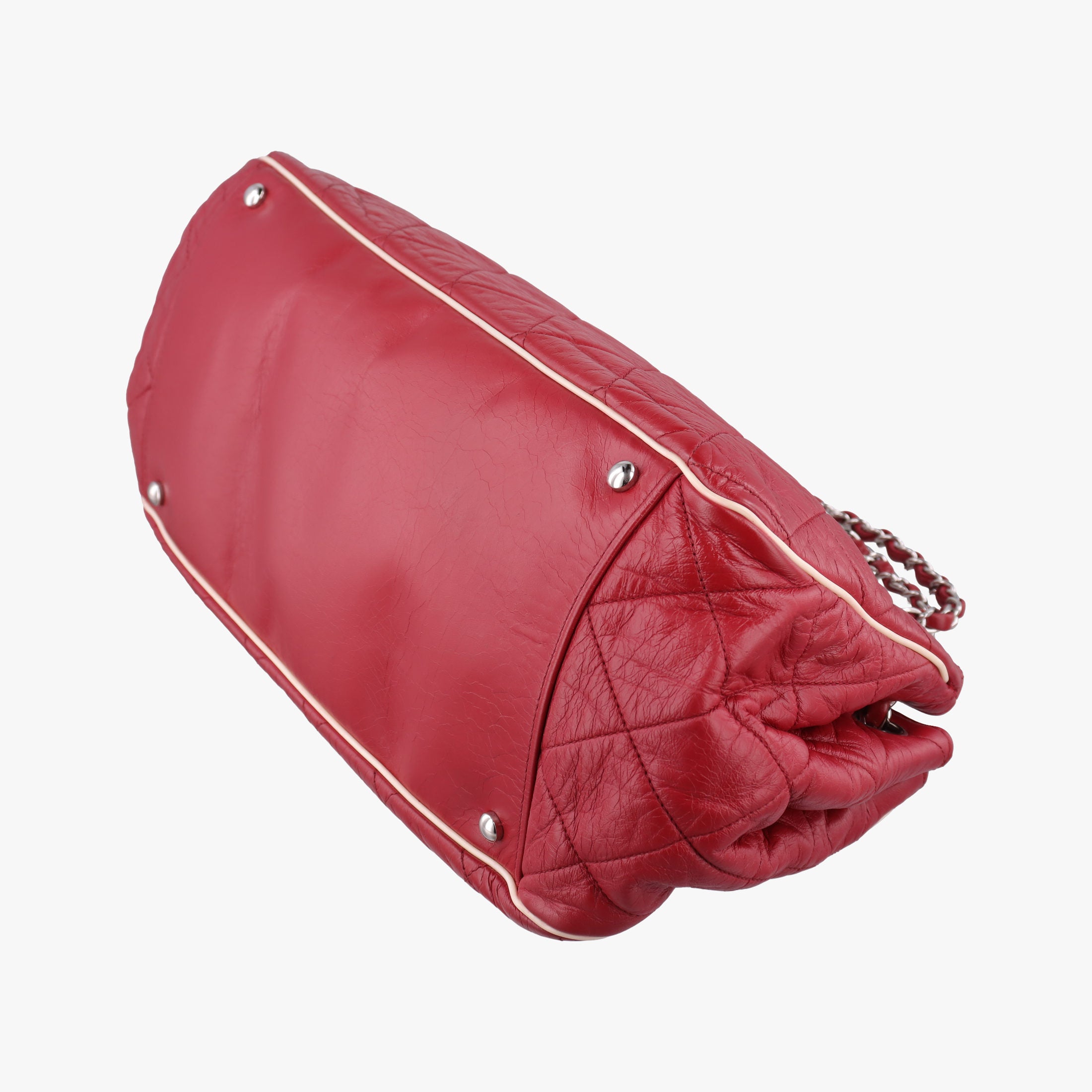 Pre-owned Chanel East West Burgundy lambskin×leather A37694 shoulderbag | stylenewstar