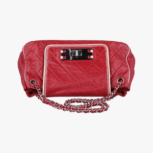 Pre-owned Chanel East West Burgundy lambskin×leather A37694 shoulderbag | stylenewstar