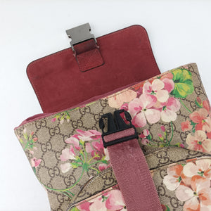 Pre-owned Gucci GG Blooms Beige×Multicolour PVC coated canvas 410544 backpack/rucksack | stylenewstar