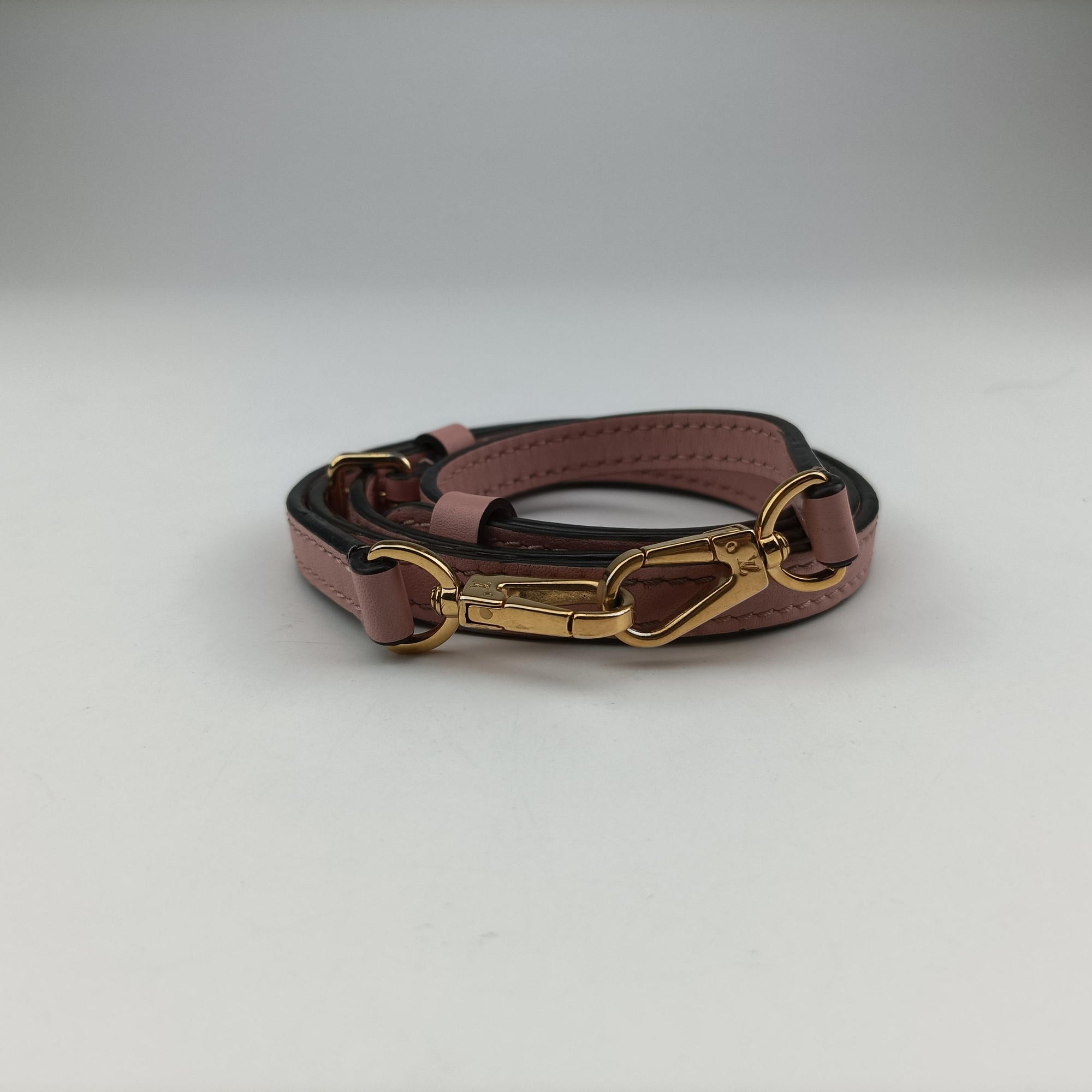 Pre-owned Louis Vuitton LOCKY BB Brown×ROSE POUDRE Monogram Canvas×calf leather M44080 shoulderbag | stylenewstar