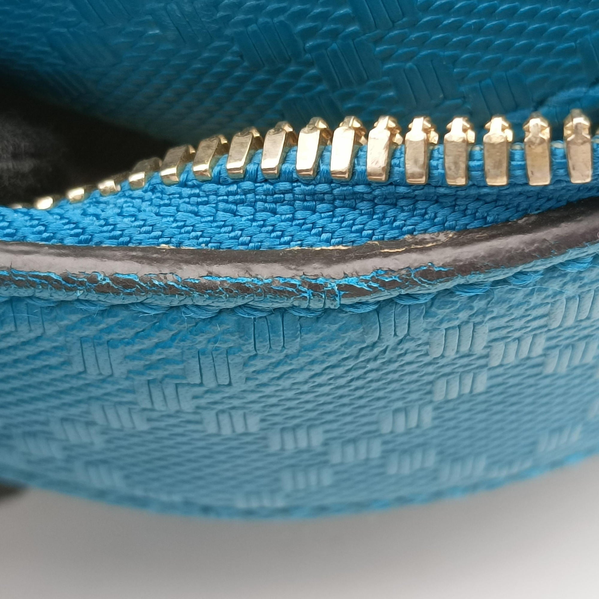Secondhand Gucci Bright Diamante Blue Leather 354332 shoulderbag | stylenewstar